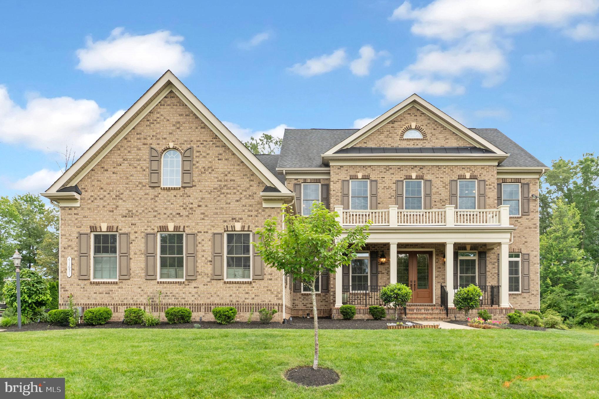 MEADOWS 2 - Residential