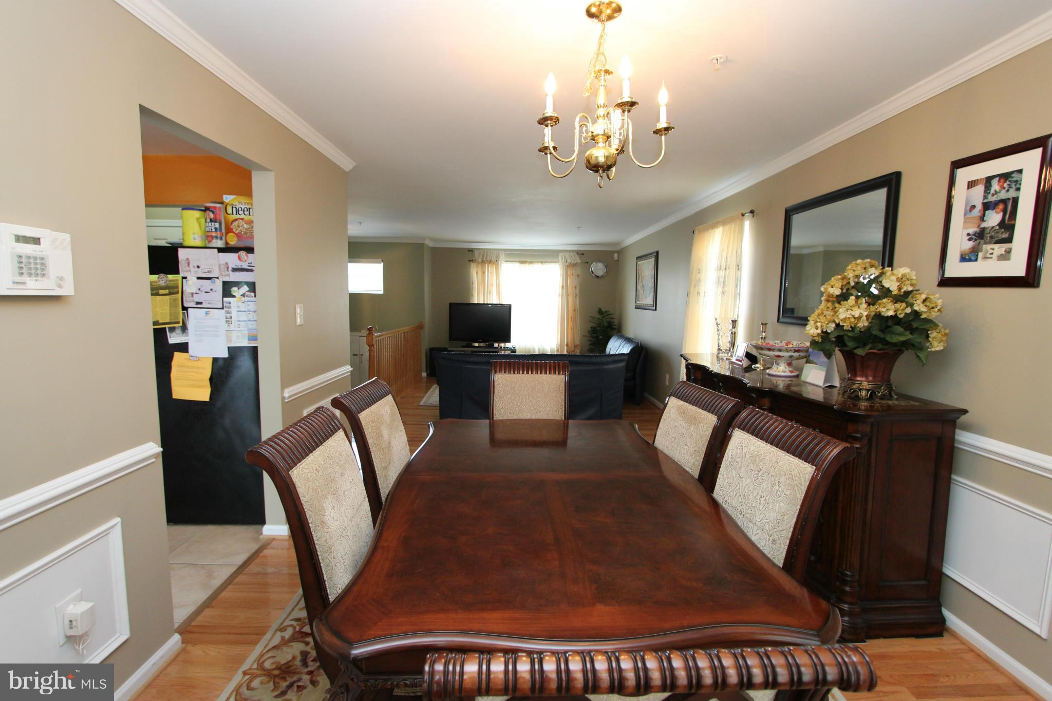 SHERIFF KNOLLS - Residential