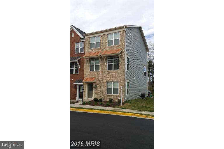 EAST GATE ONE - Residential Lease