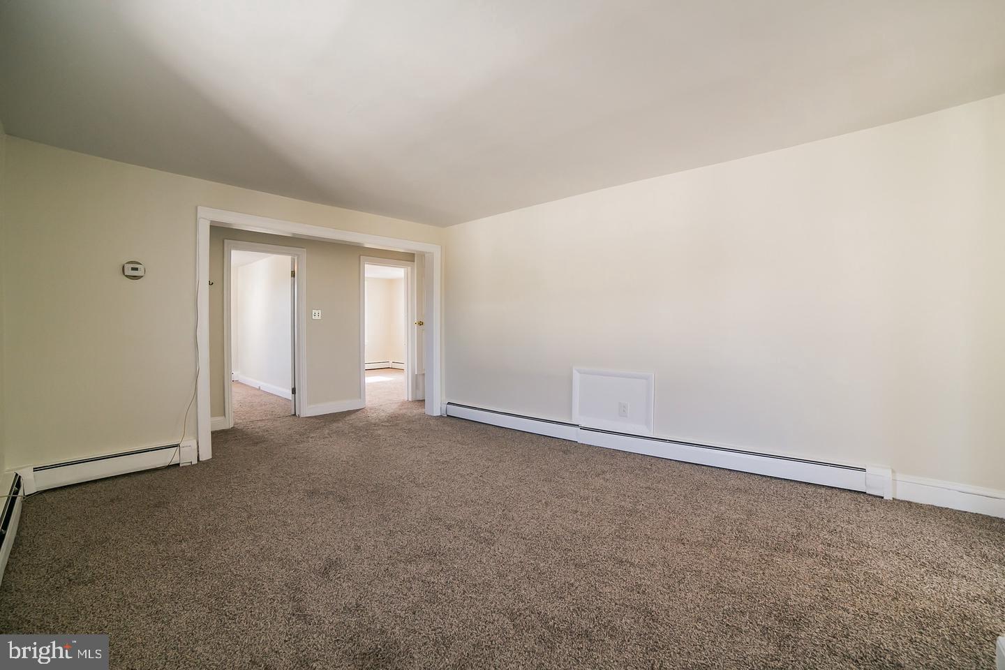 435 LEEDOM STREET 2
