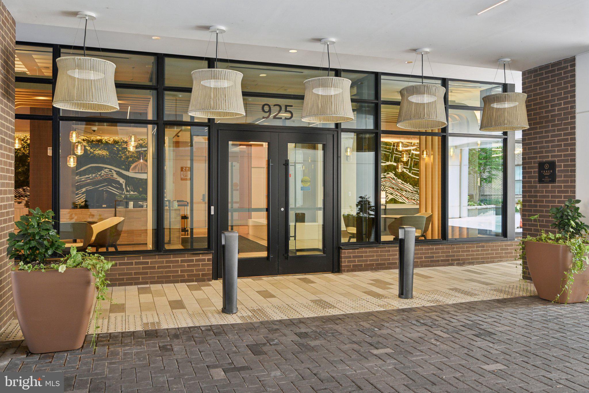 OLD TOWN NORTH - Residential