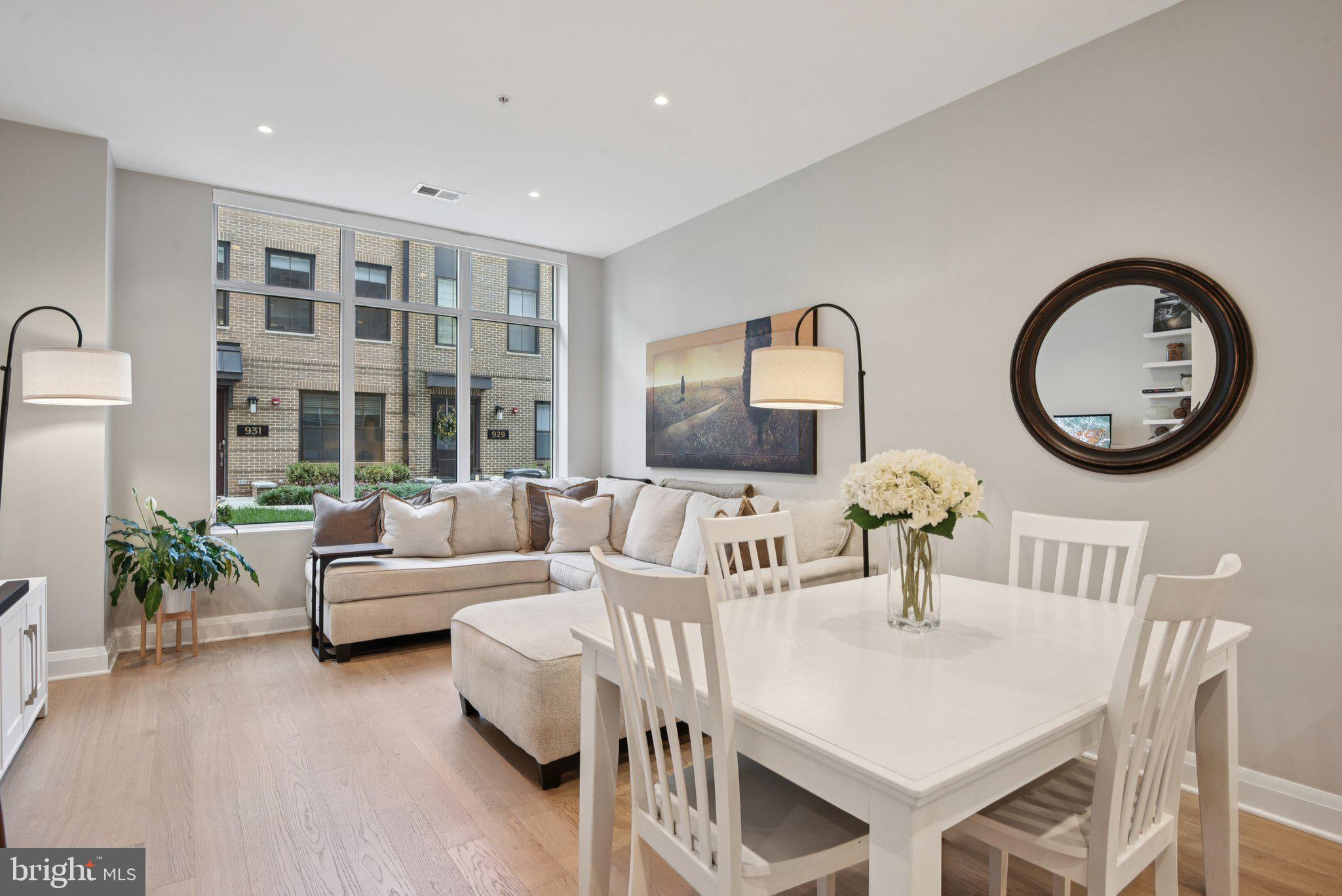 OLD TOWN NORTH - Residential