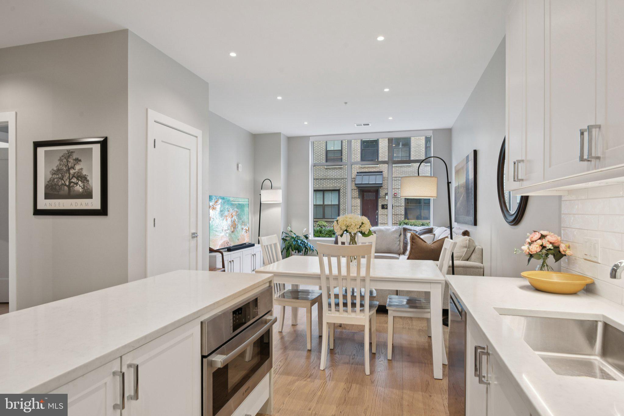 OLD TOWN NORTH - Residential