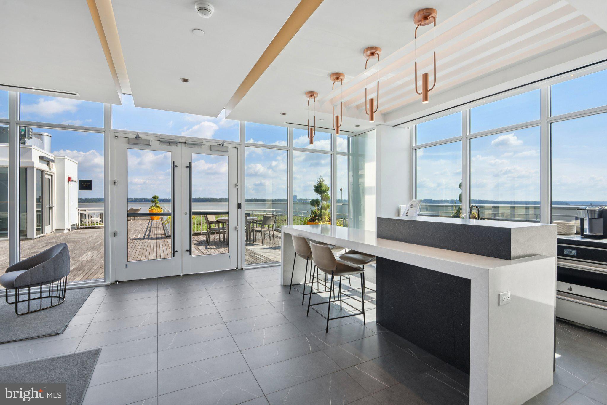 OLD TOWN NORTH - Residential