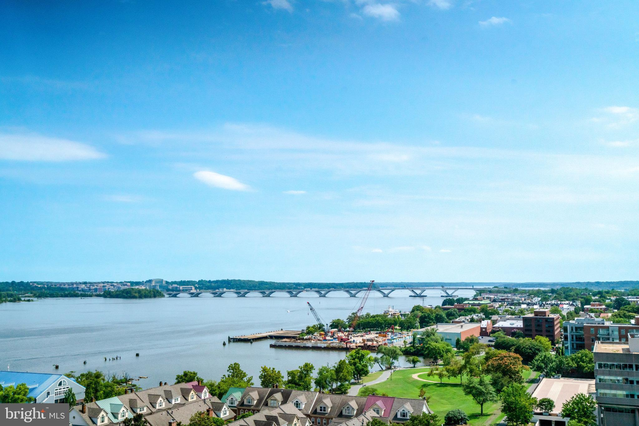 OLD TOWN NORTH - Residential