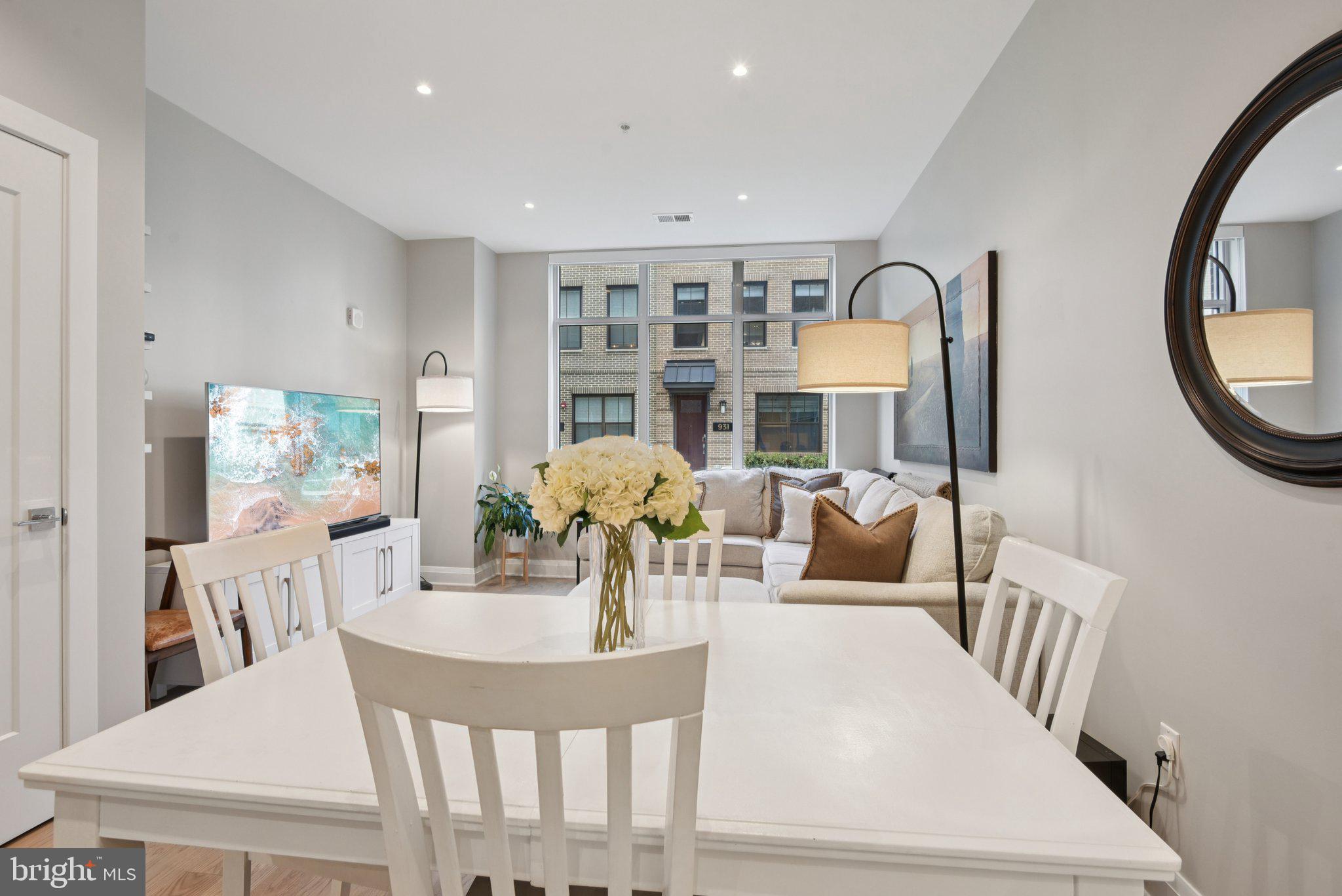 OLD TOWN NORTH - Residential