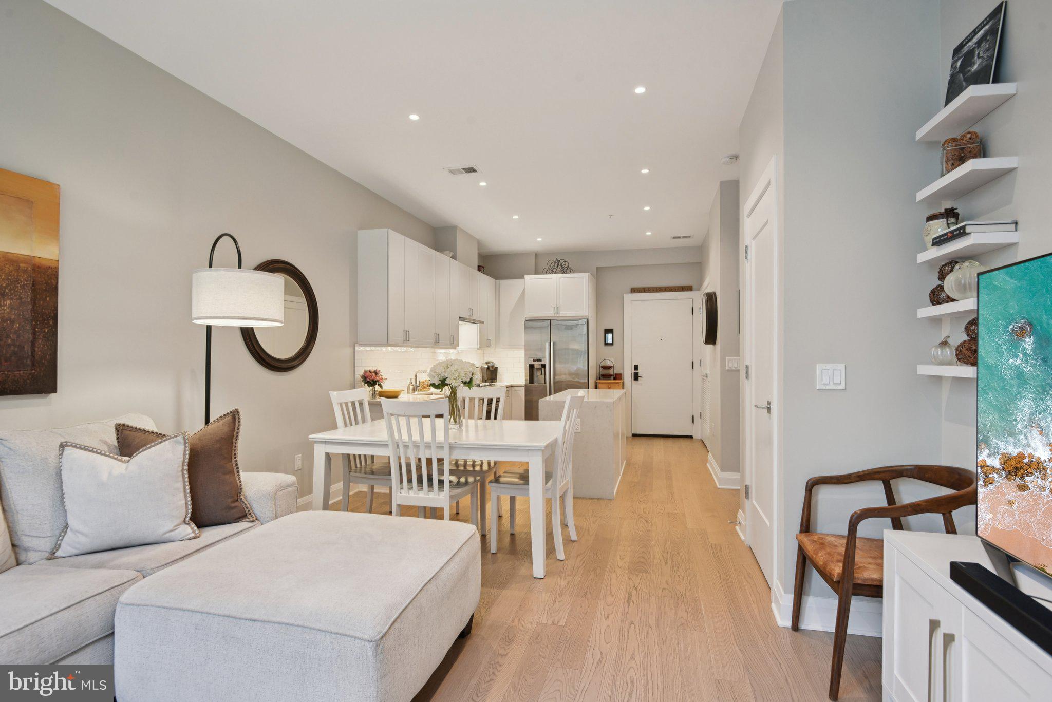 OLD TOWN NORTH - Residential