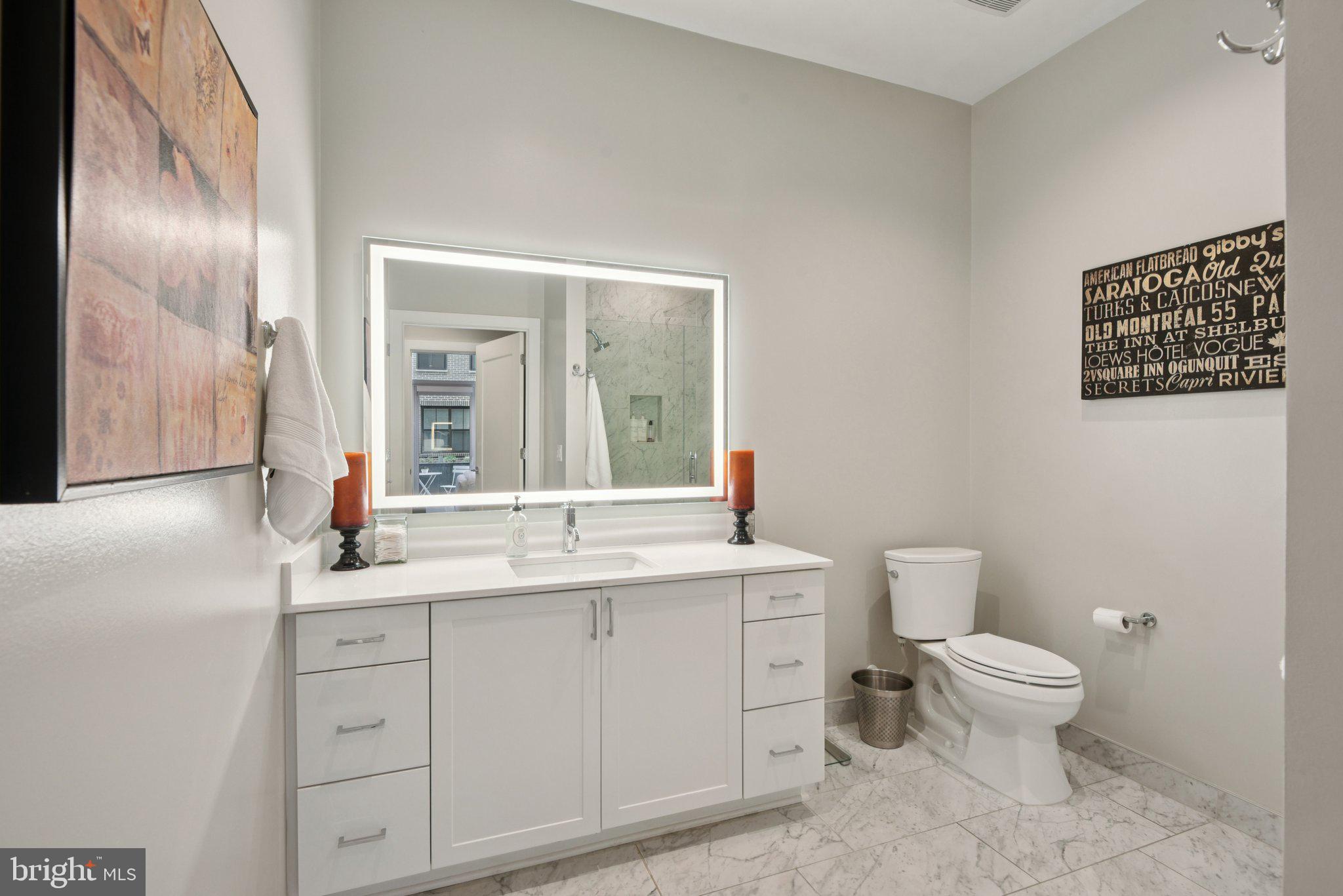 OLD TOWN NORTH - Residential