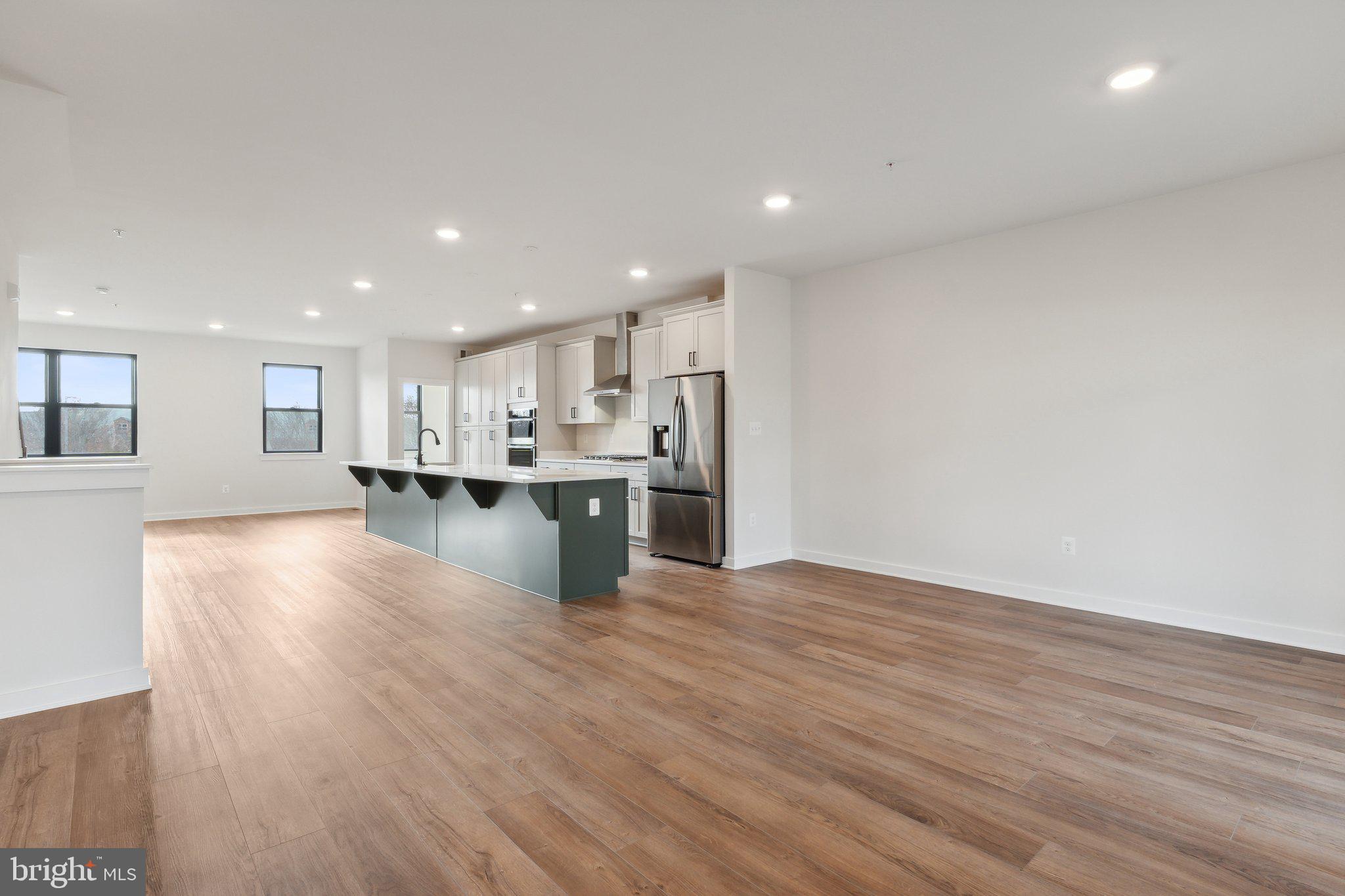 MELFORD TOWN CENTER - Residential