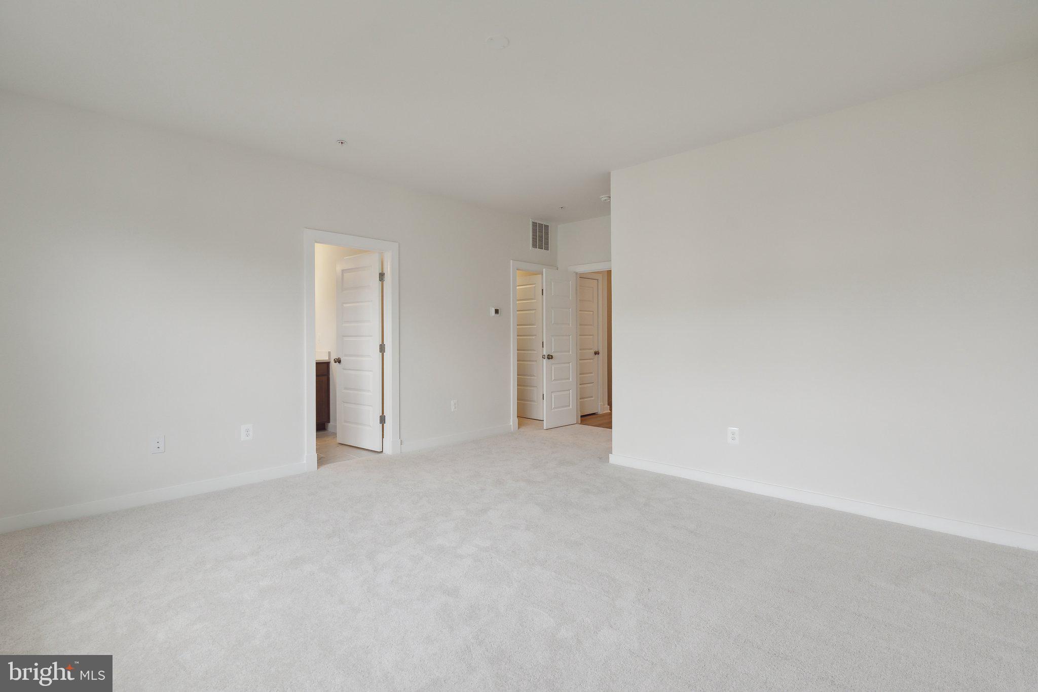 MELFORD TOWN CENTER - Residential