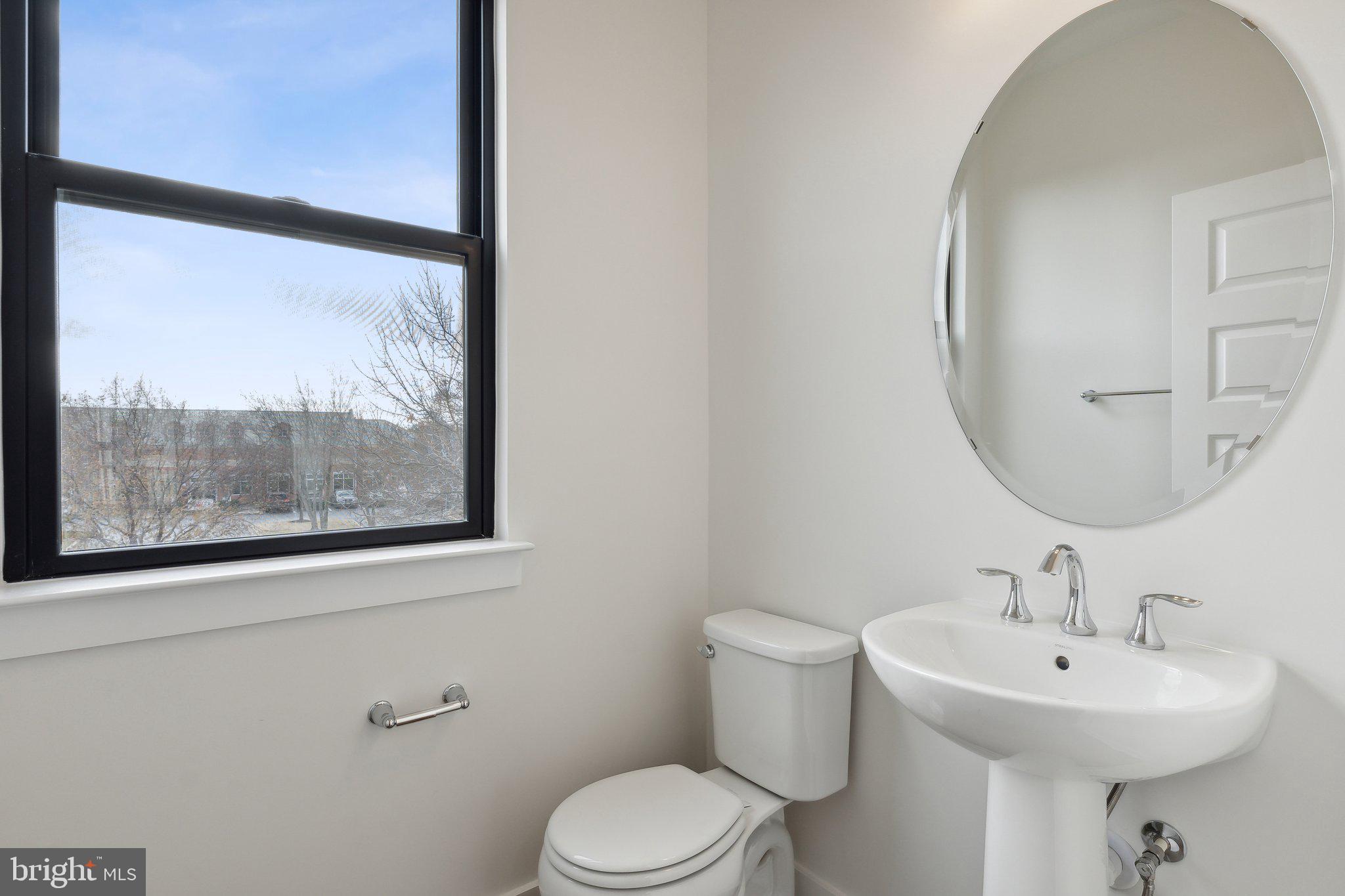 MELFORD TOWN CENTER - Residential