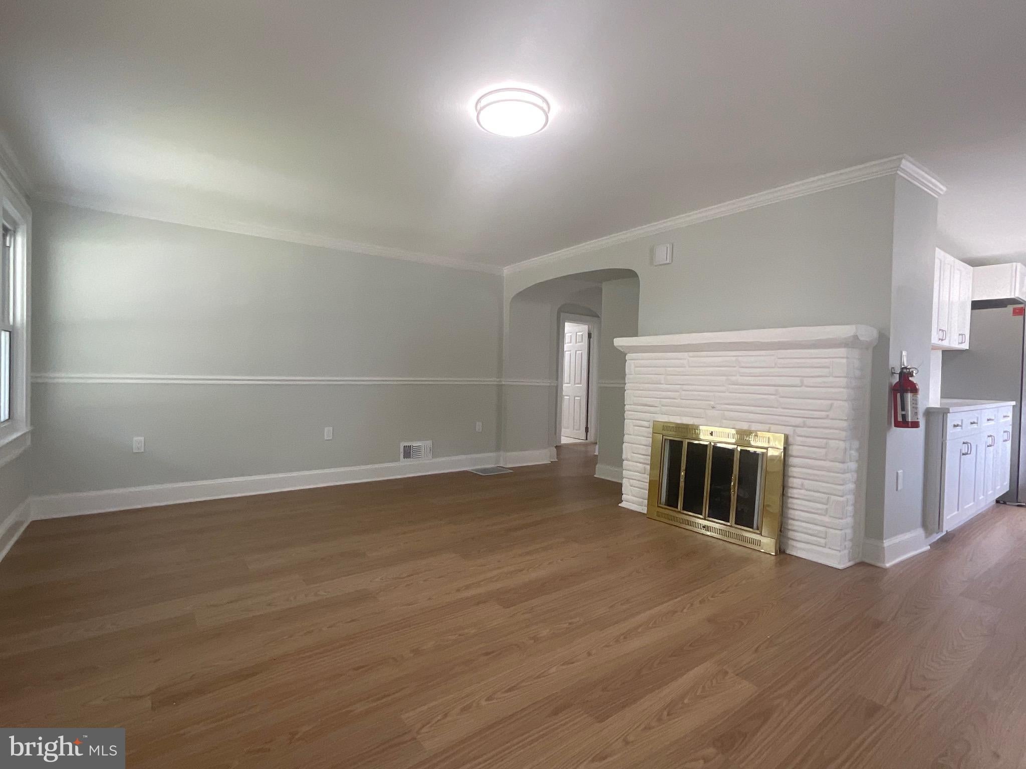 222 W PARK AVENUE
