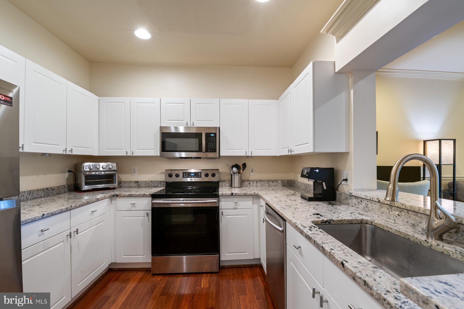 PALAZZO AT PARK CENTER - Residential