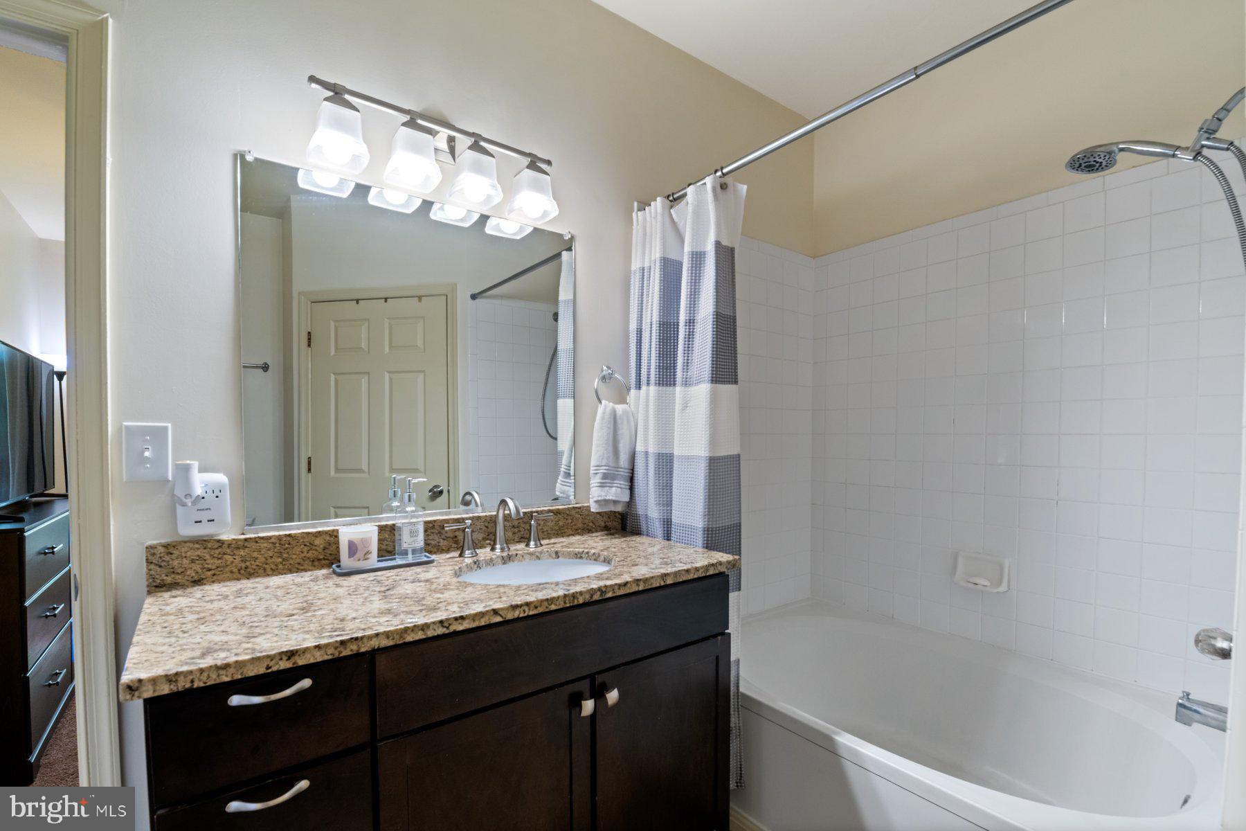 PALAZZO AT PARK CENTER - Residential