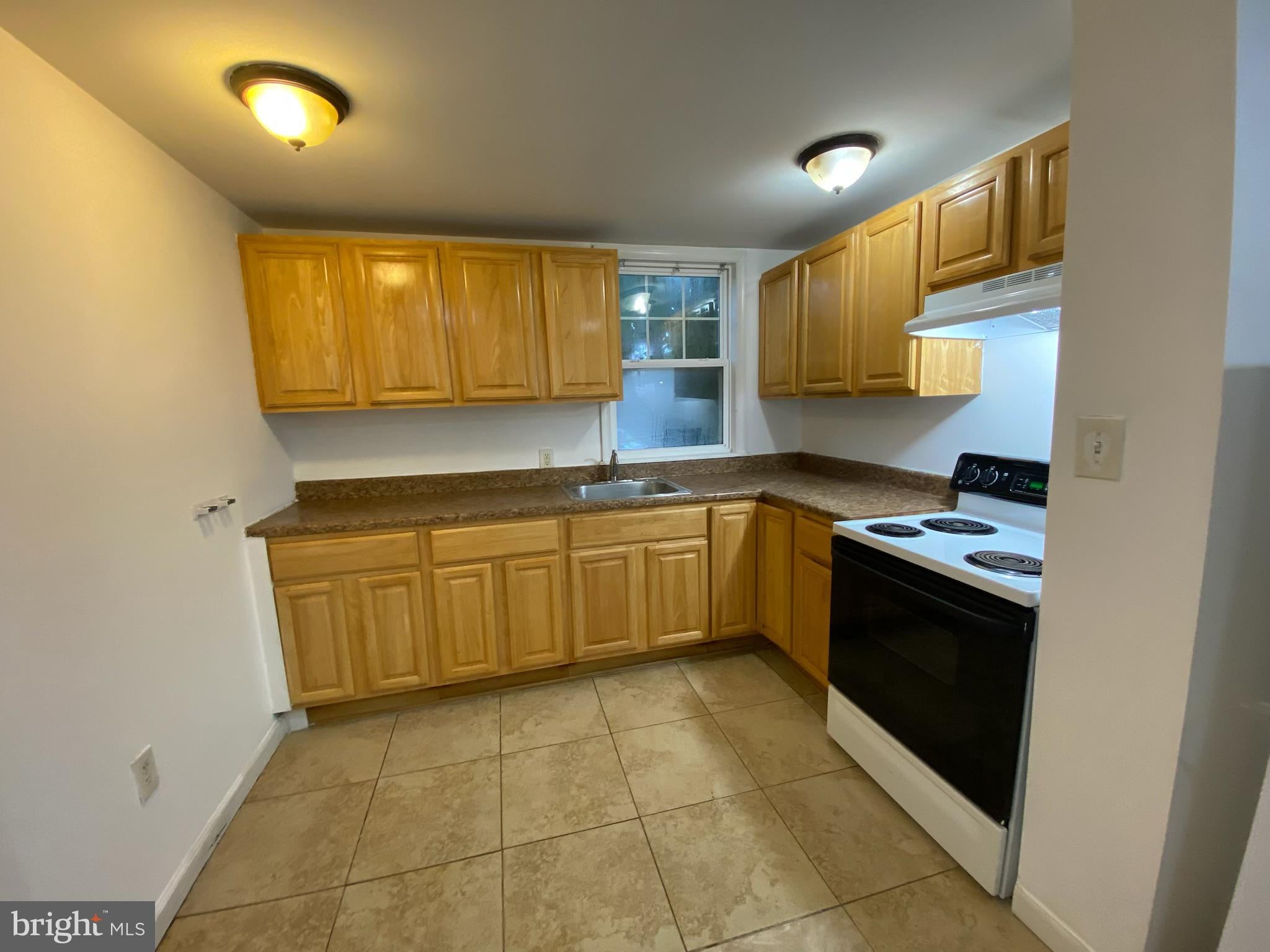 2546 N 7TH STREET 2