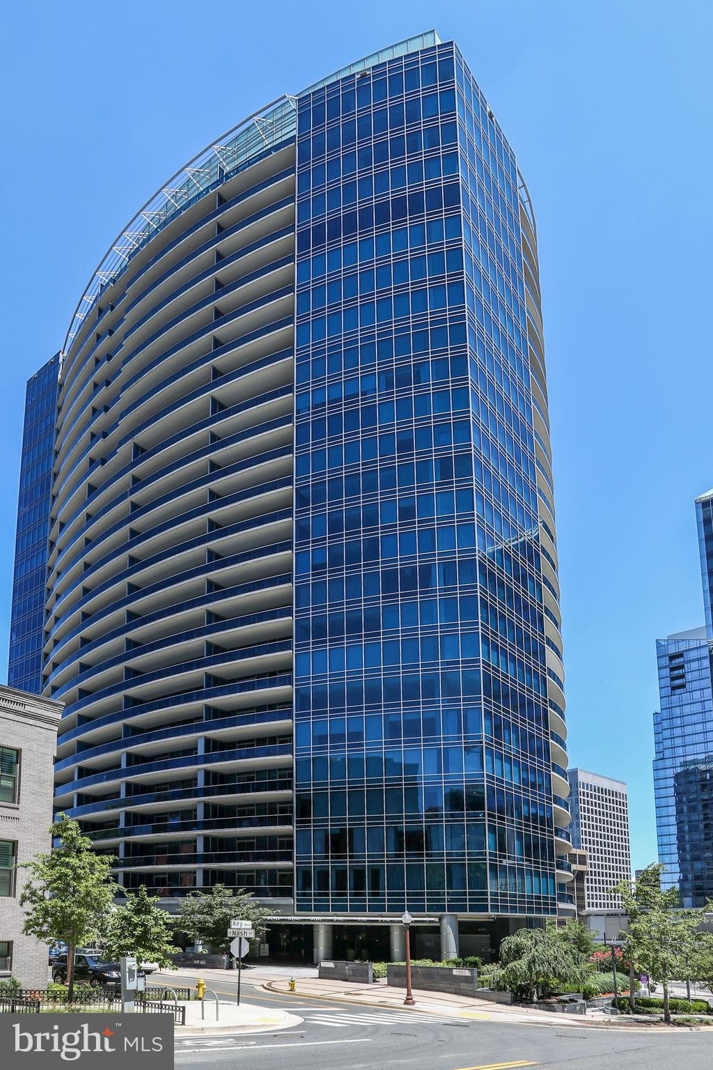 ROSSLYN - Residential