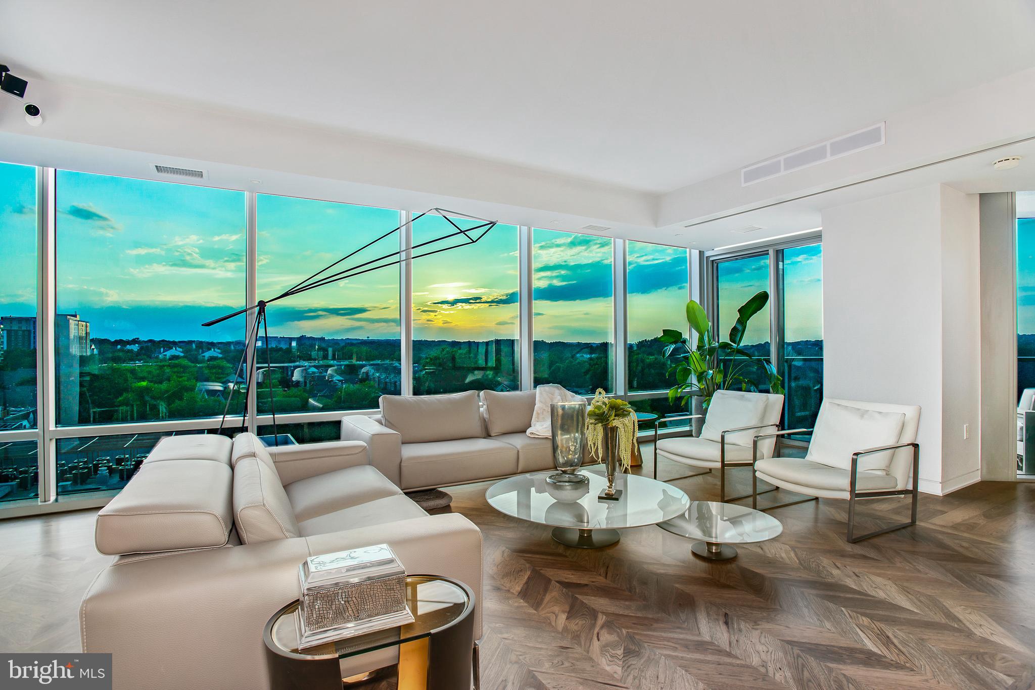 ROSSLYN - Residential