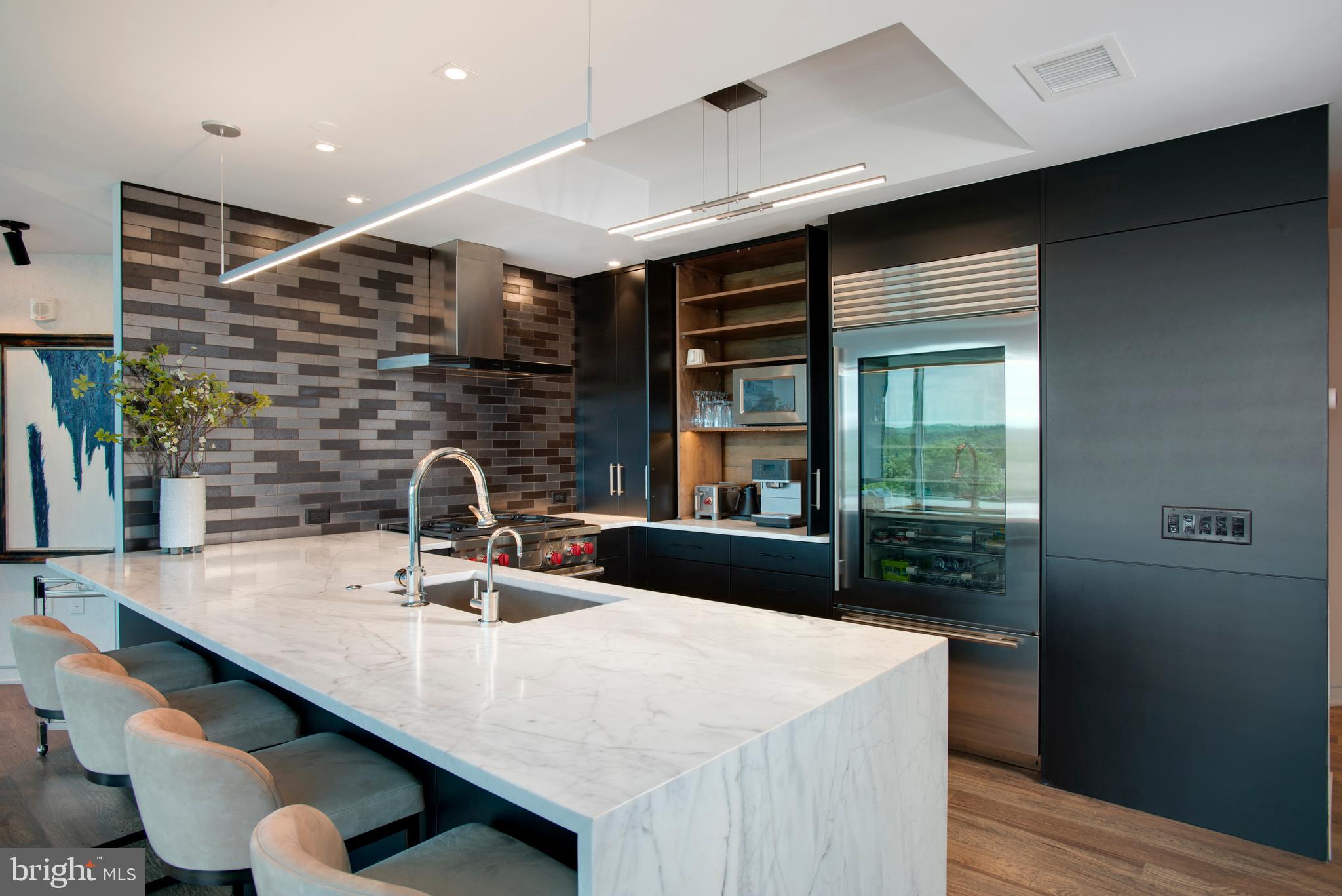 ROSSLYN - Residential