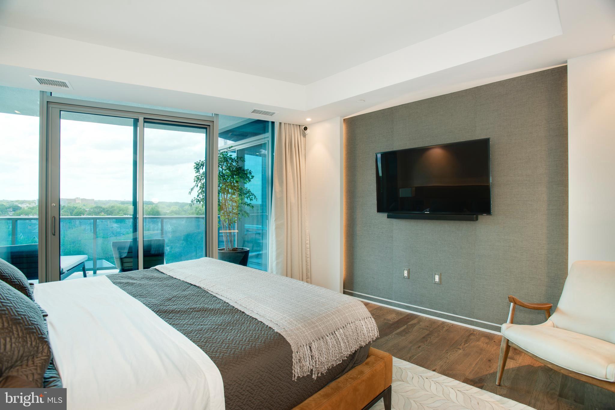 ROSSLYN - Residential