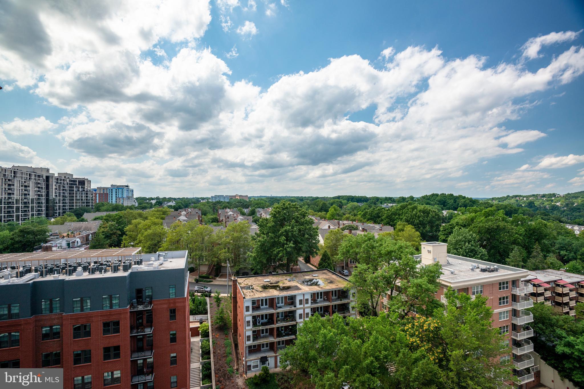 ROSSLYN - Residential