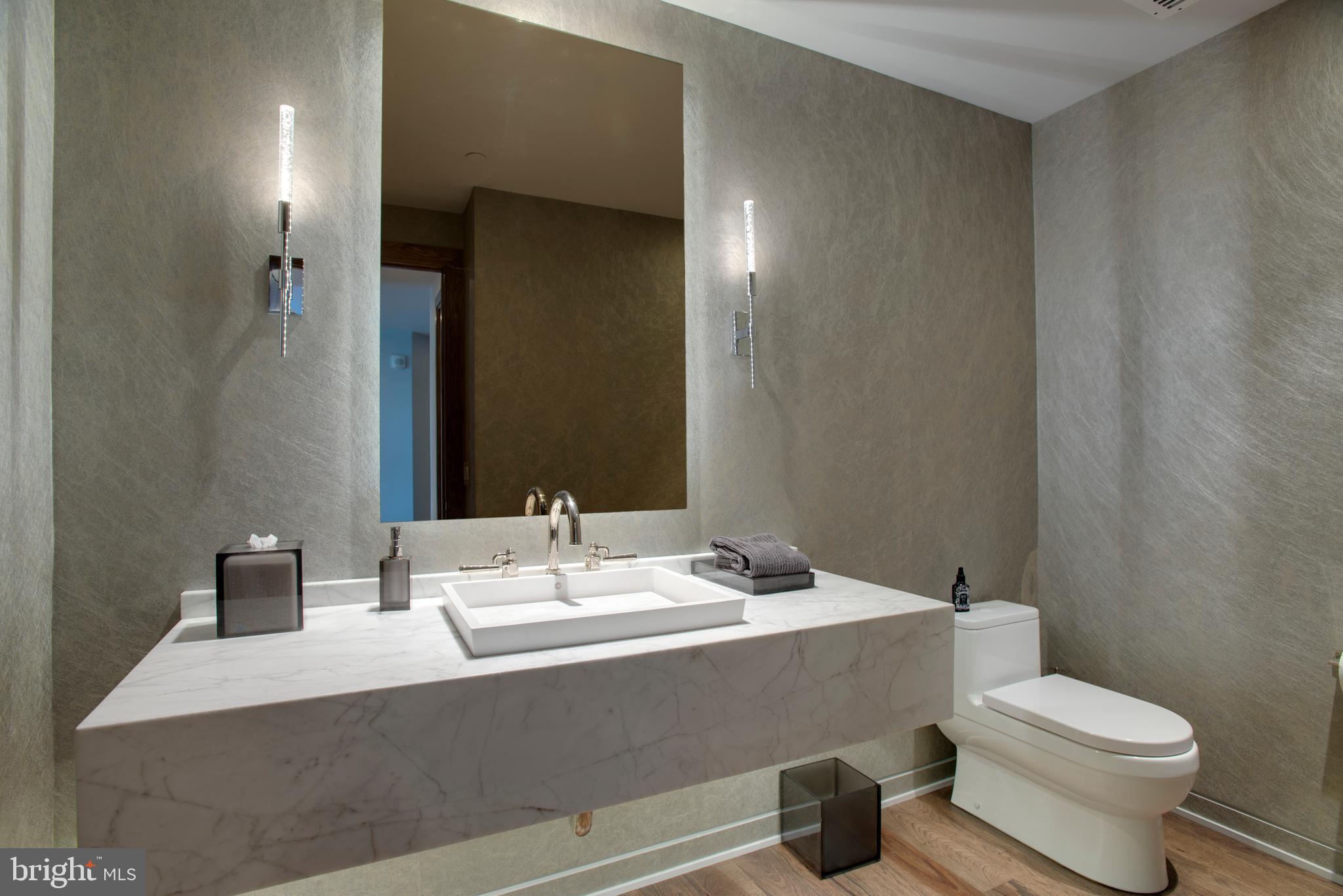 ROSSLYN - Residential