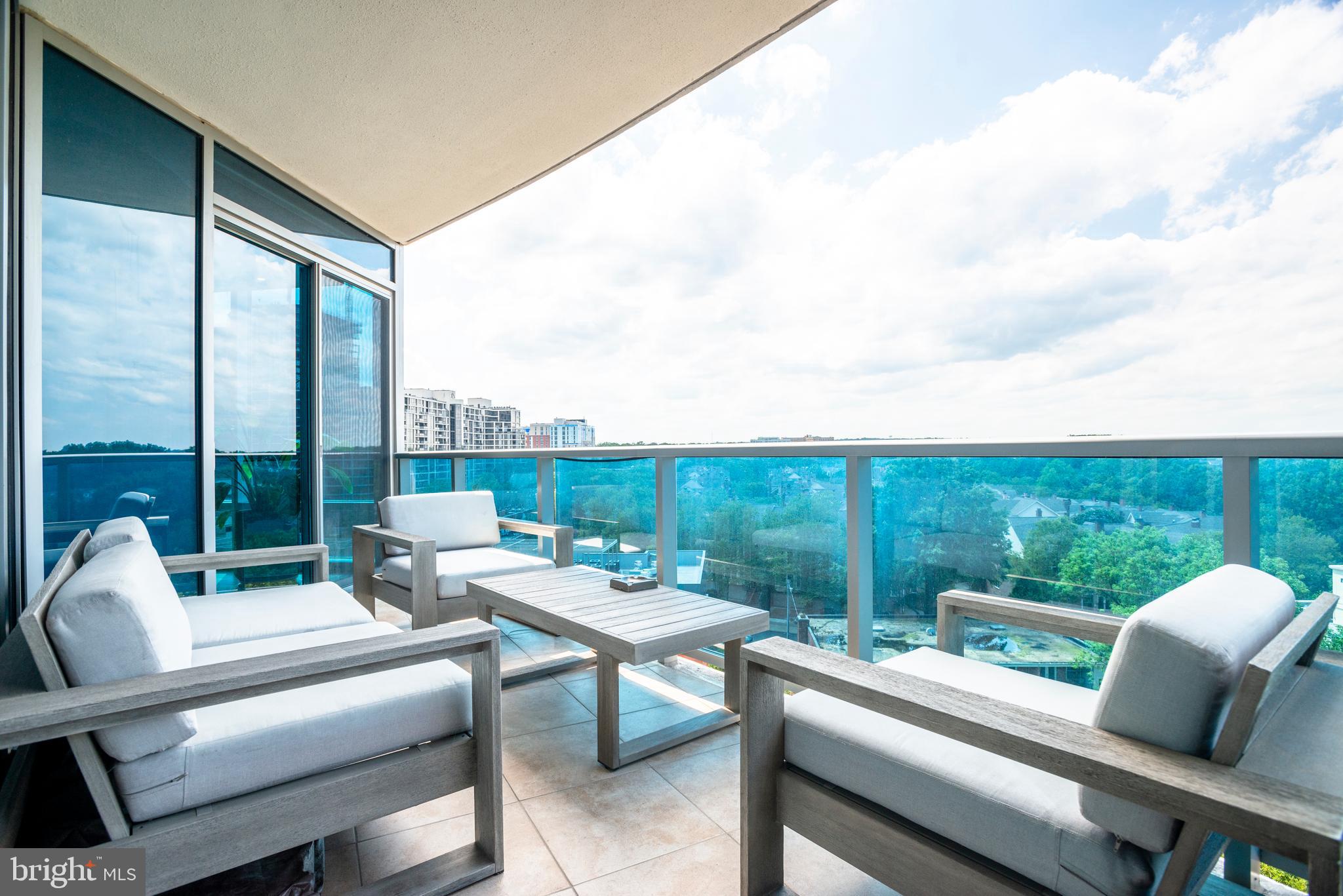 ROSSLYN - Residential