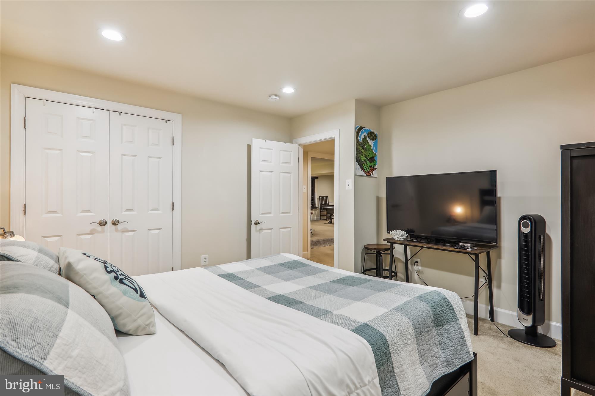 MAPLE LAWN - Residential