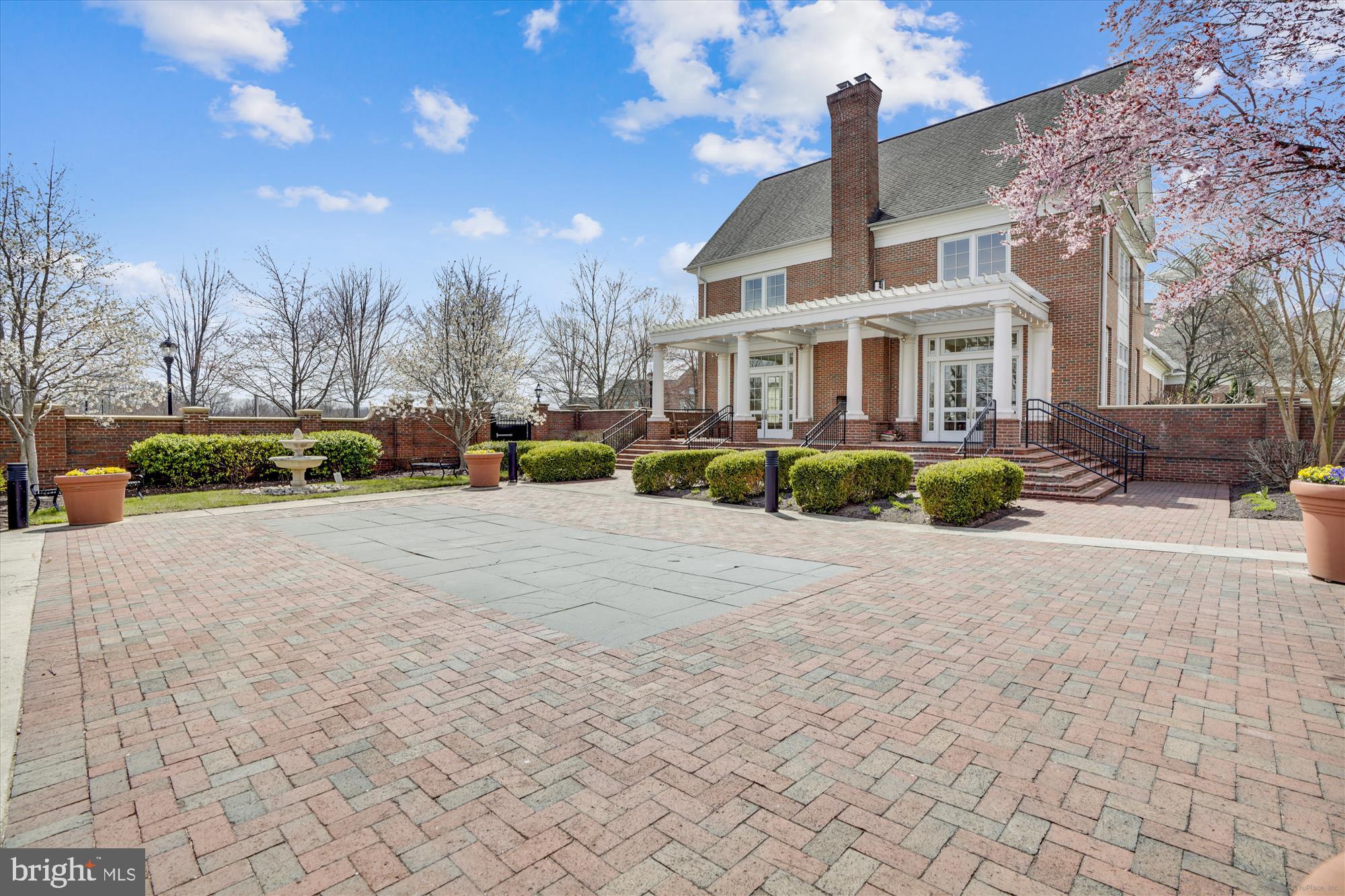 MAPLE LAWN - Residential