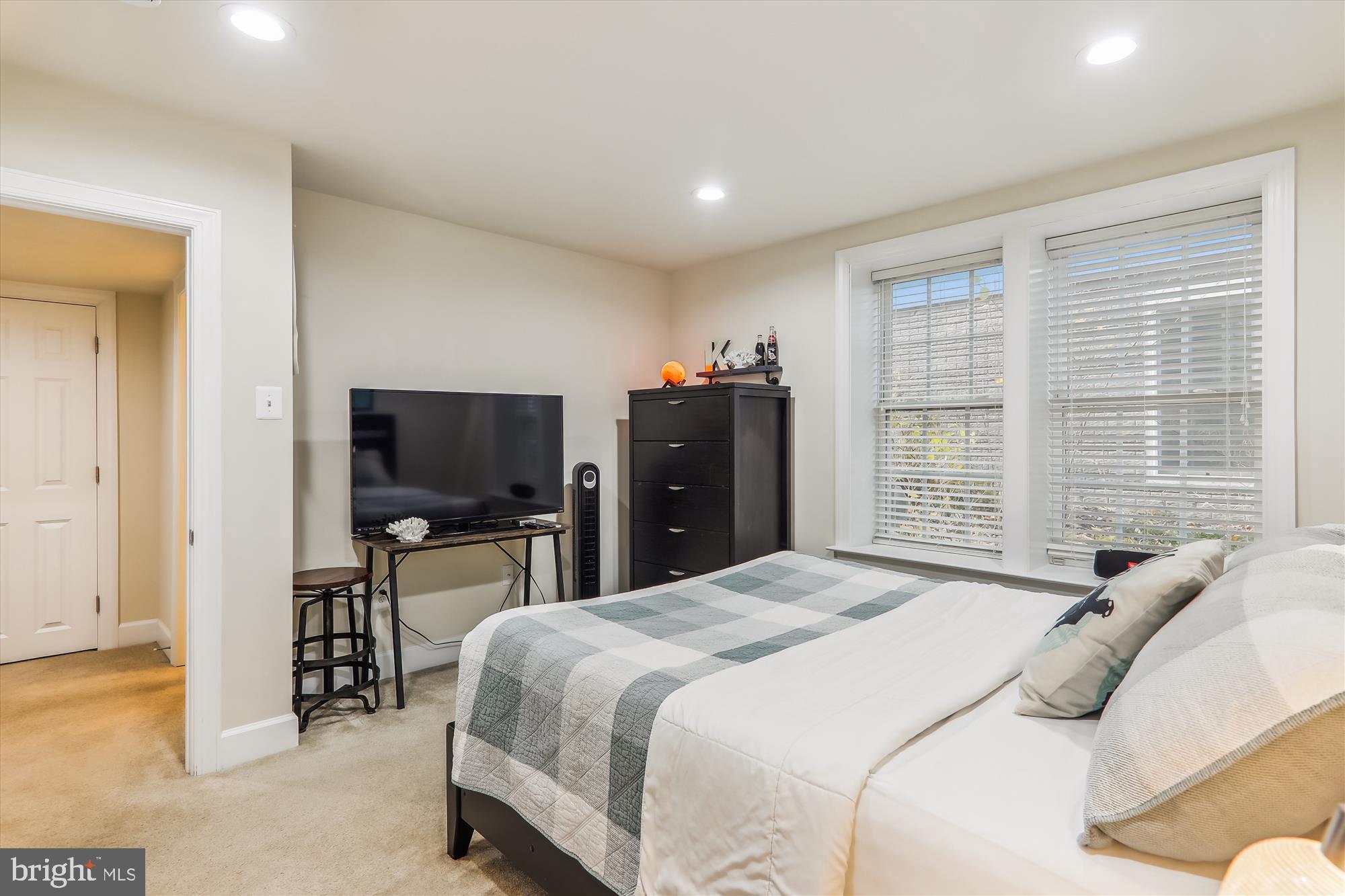 MAPLE LAWN - Residential