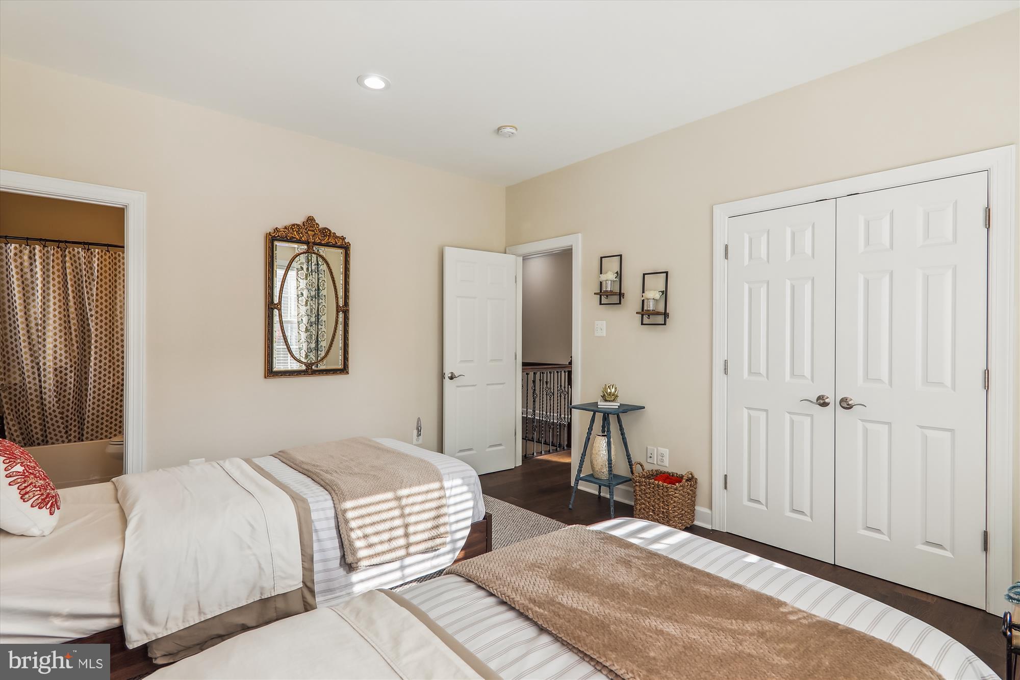 MAPLE LAWN - Residential