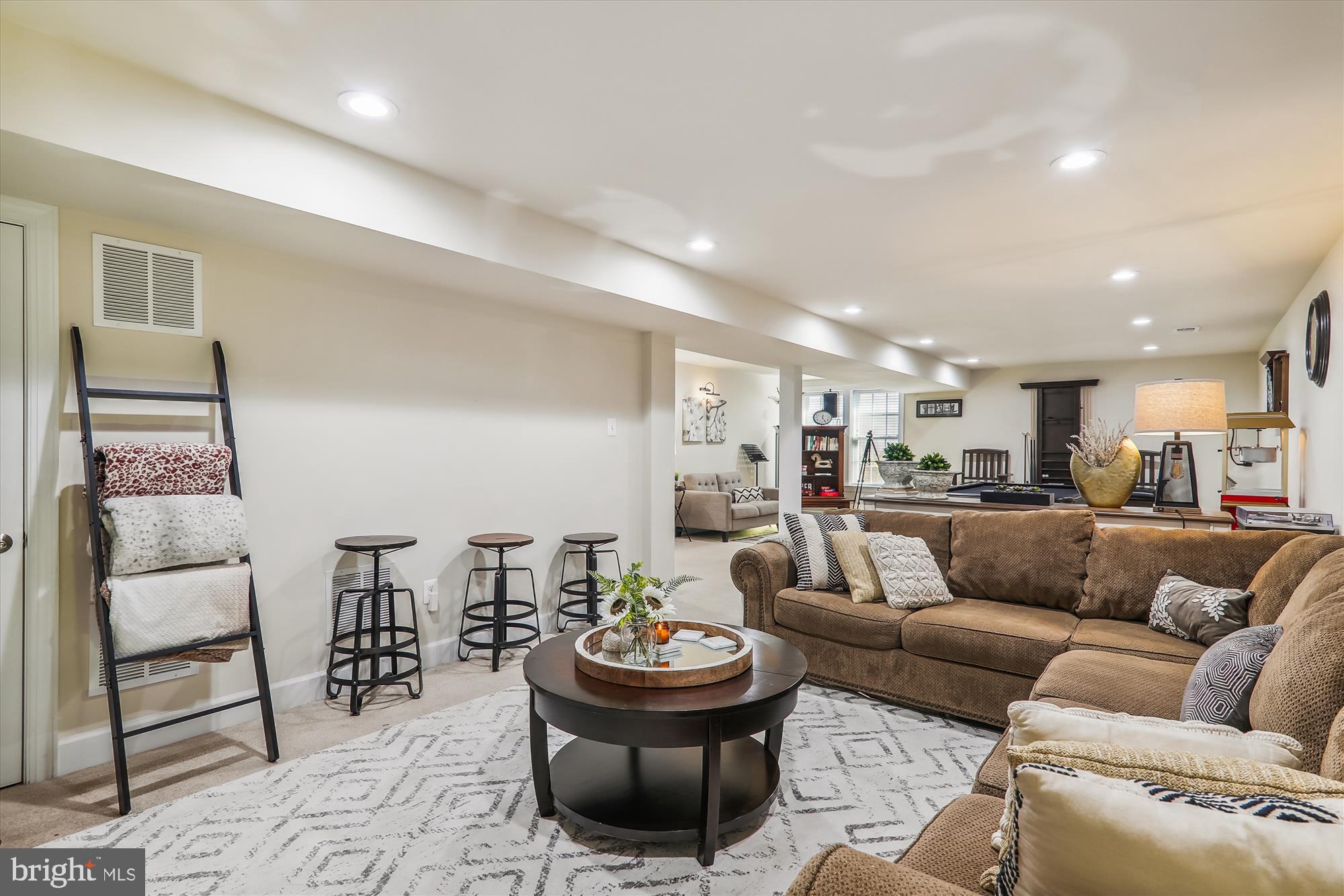 MAPLE LAWN - Residential