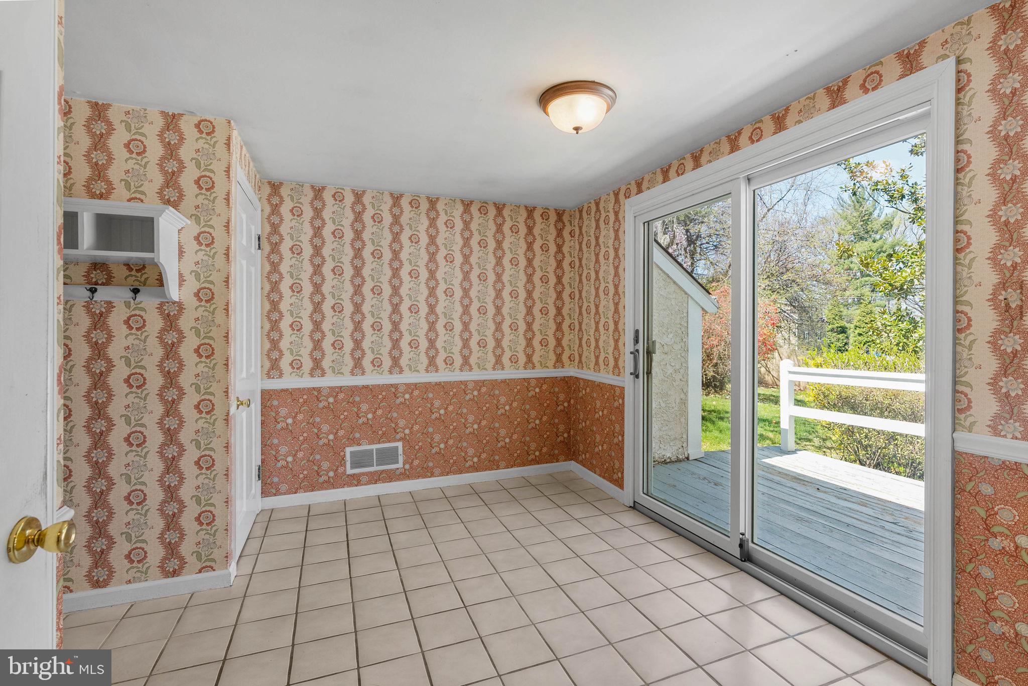 VALLEY FORGE MTN - Residential