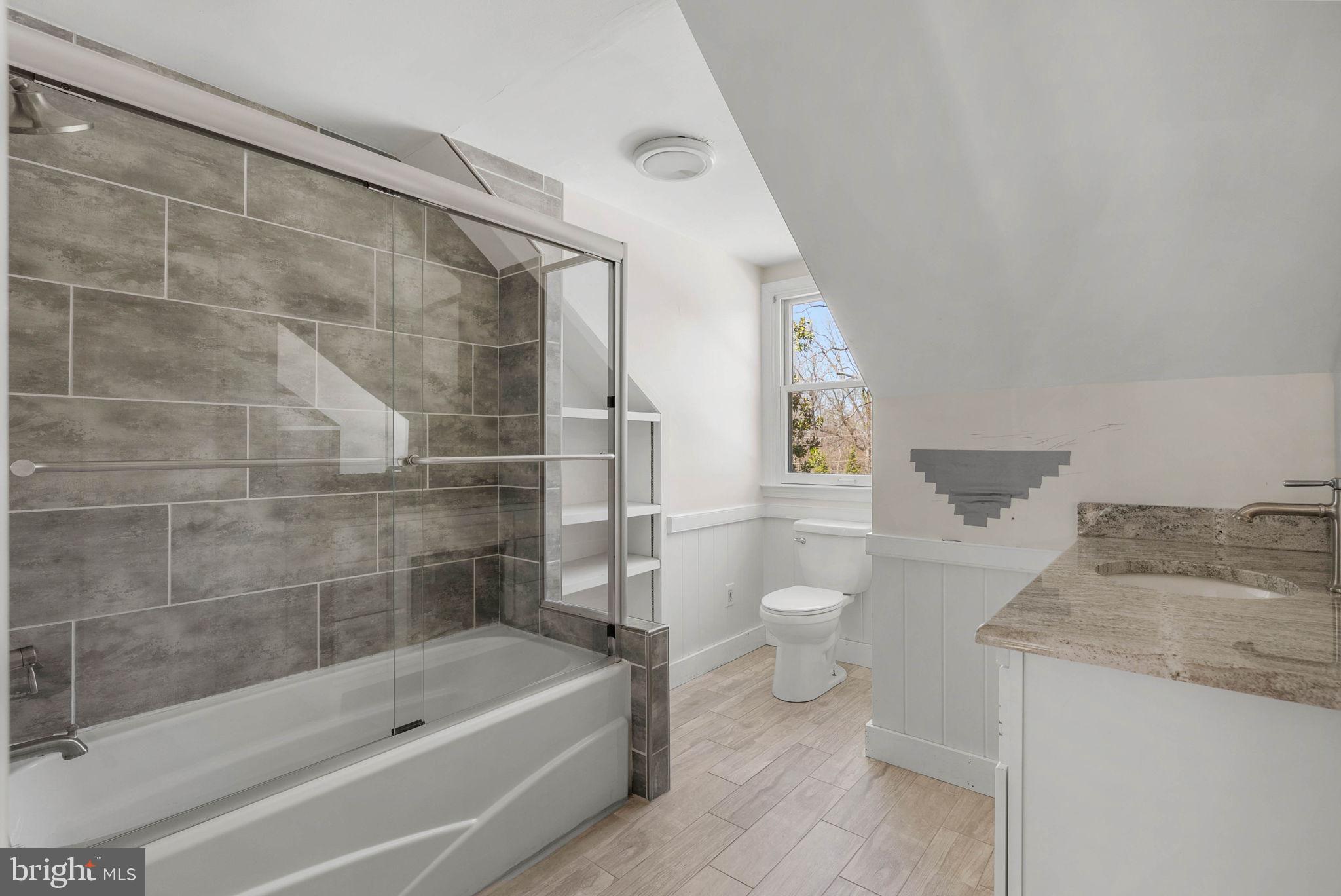 VALLEY FORGE MTN - Residential