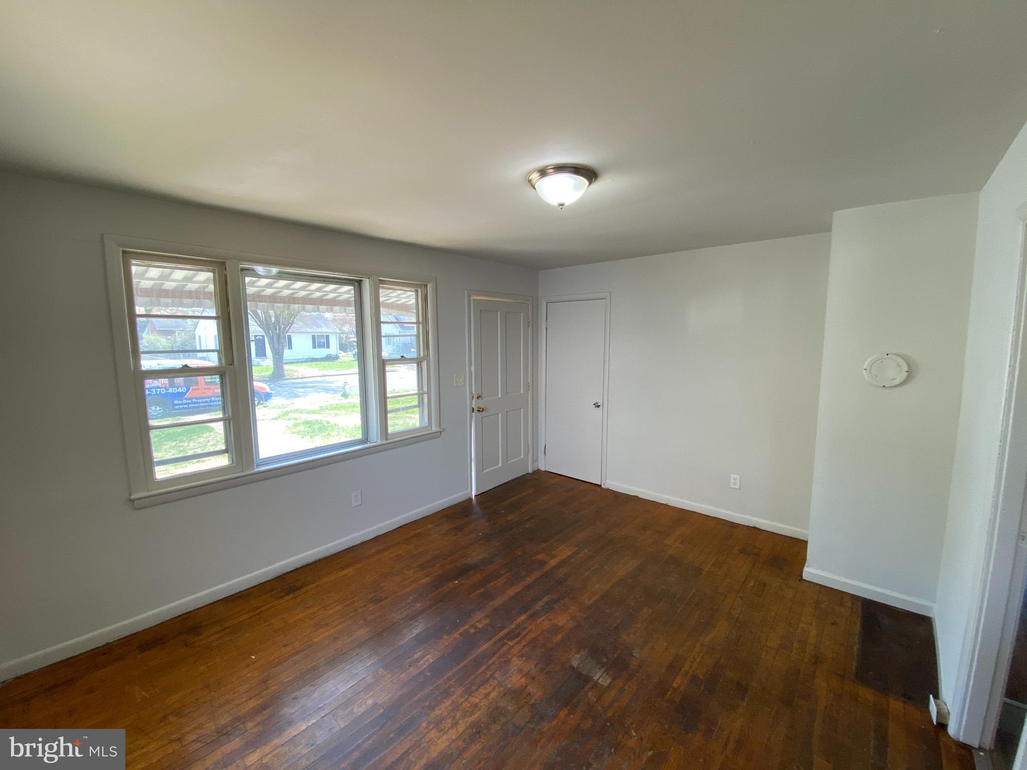 MAYFIELD - Residential Lease