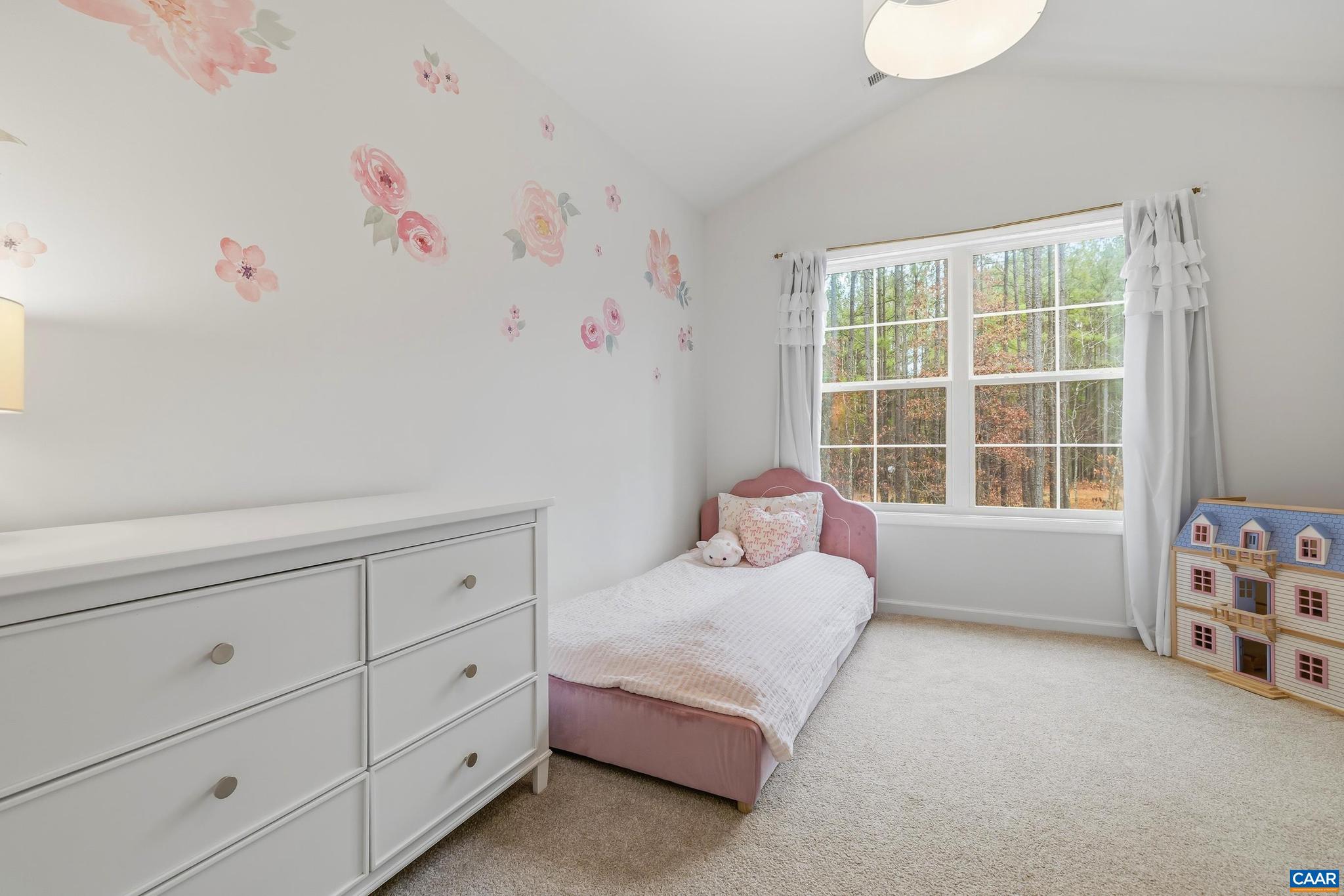 FOX HOLLOW - Residential