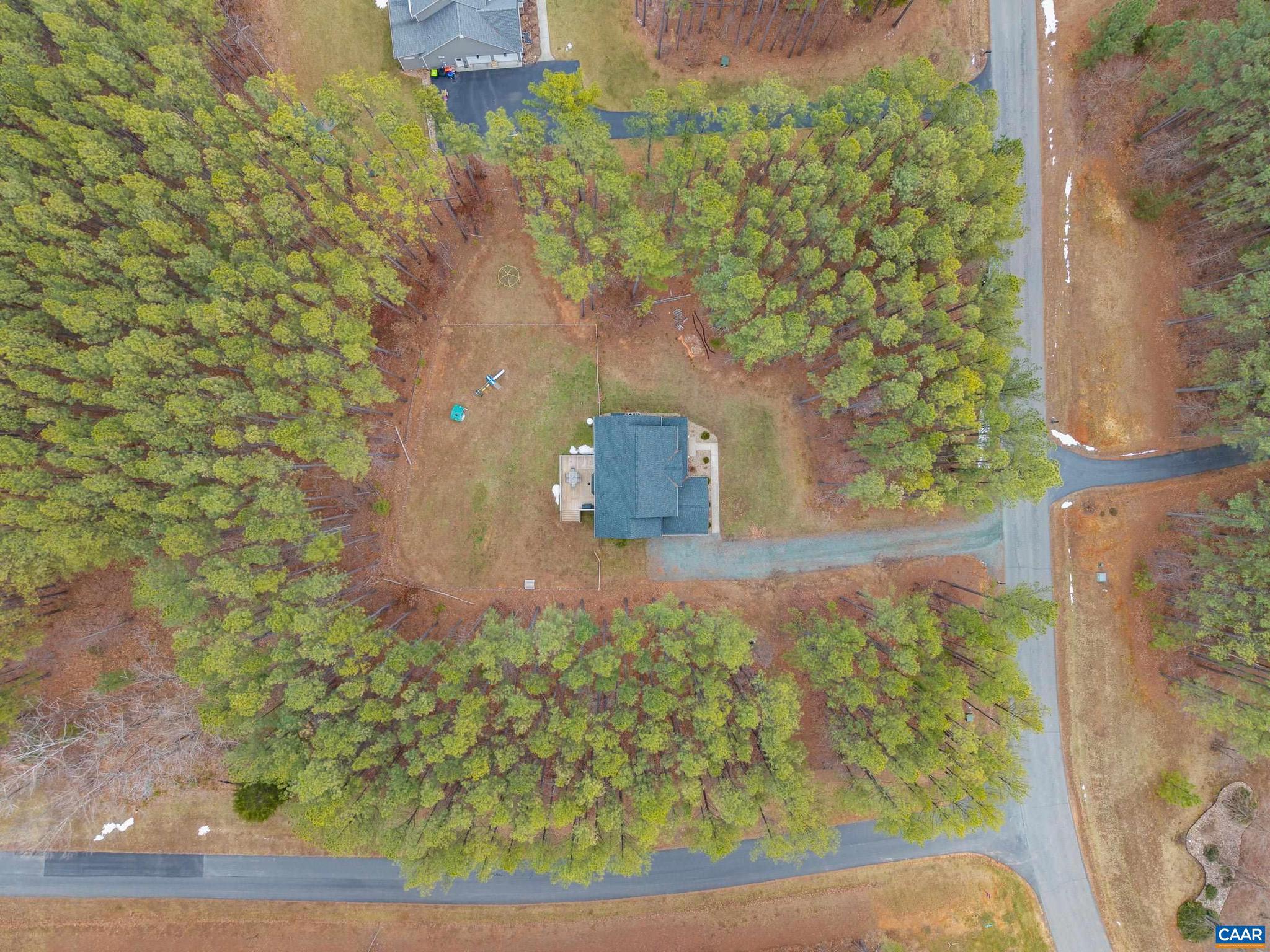 FOX HOLLOW - Residential