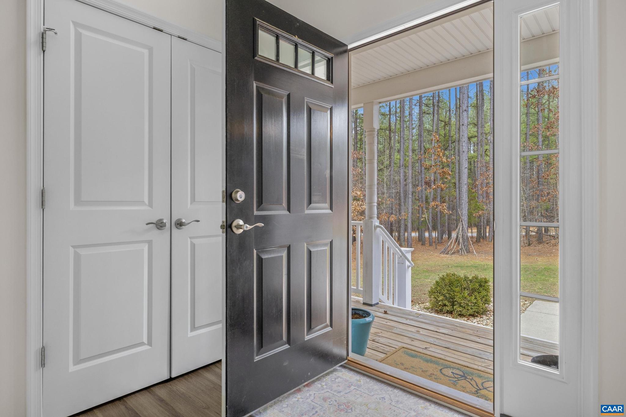 FOX HOLLOW - Residential