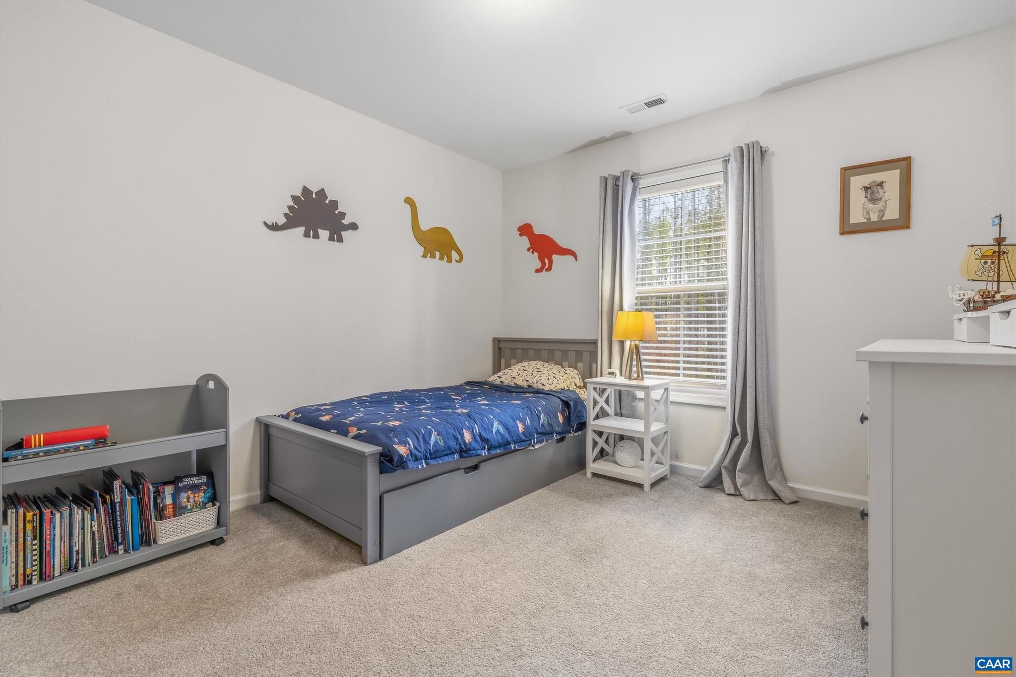 FOX HOLLOW - Residential