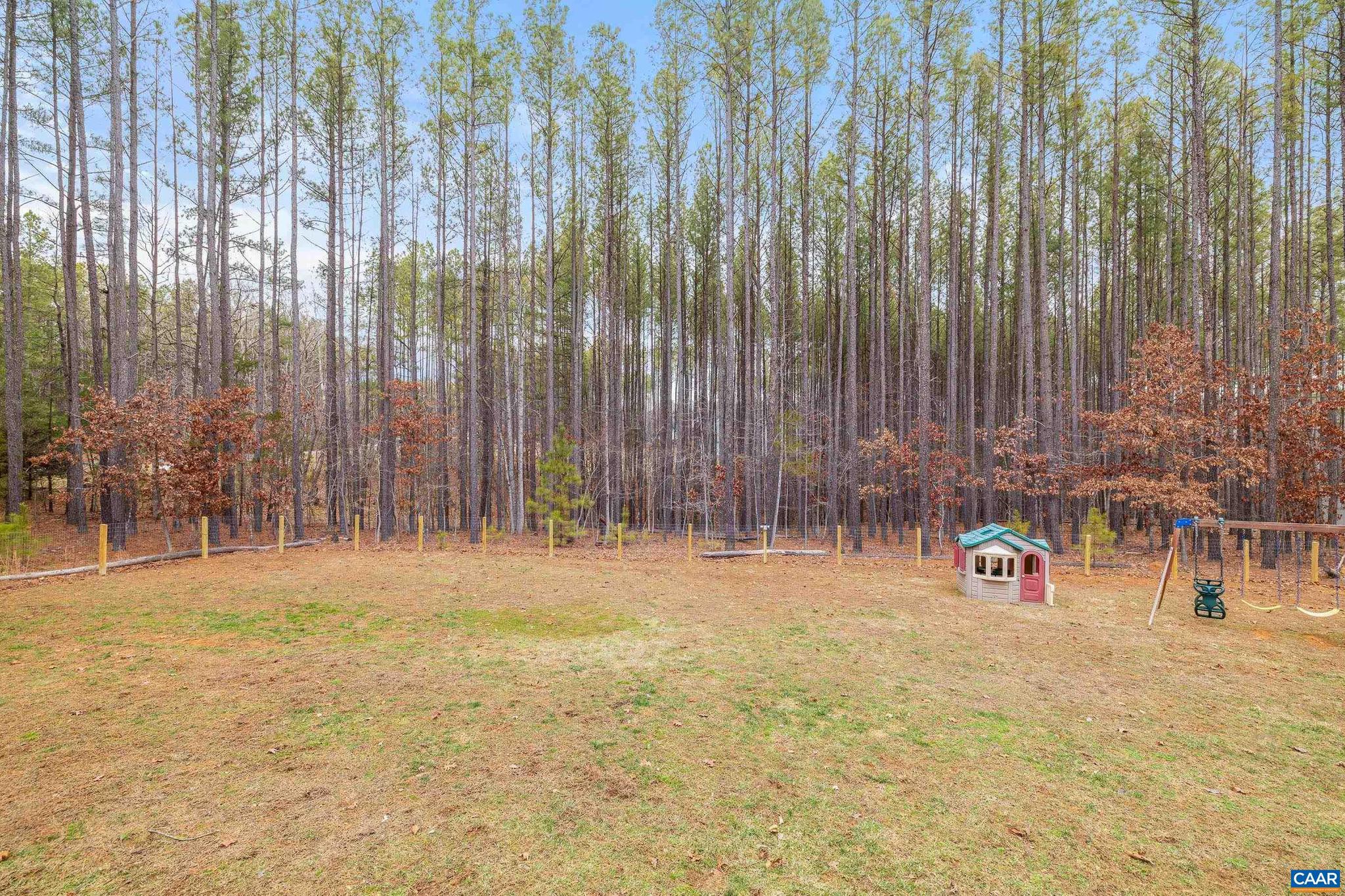 FOX HOLLOW - Residential