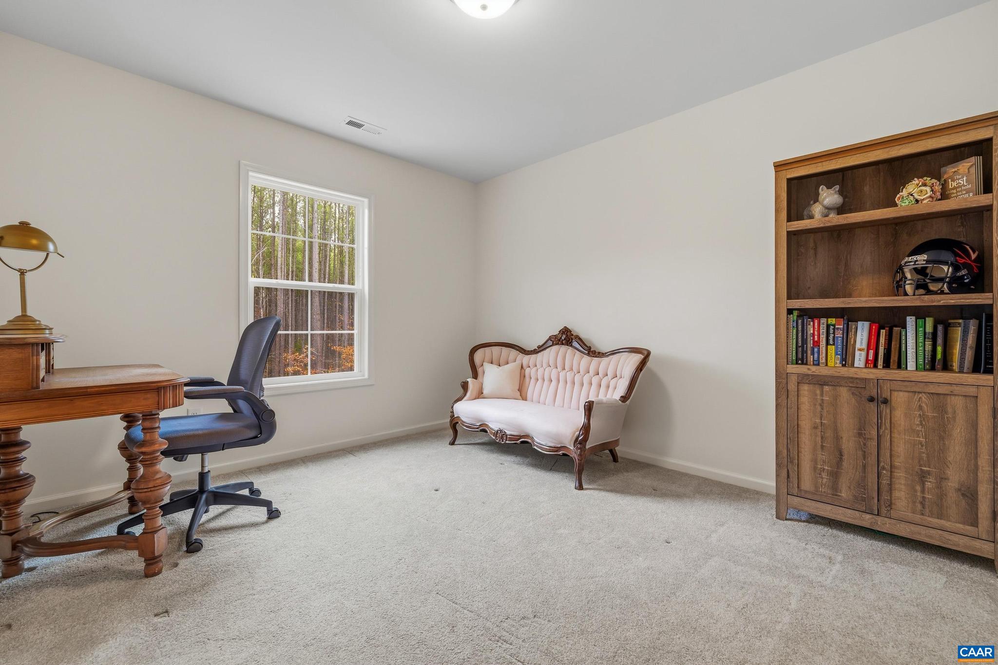 FOX HOLLOW - Residential