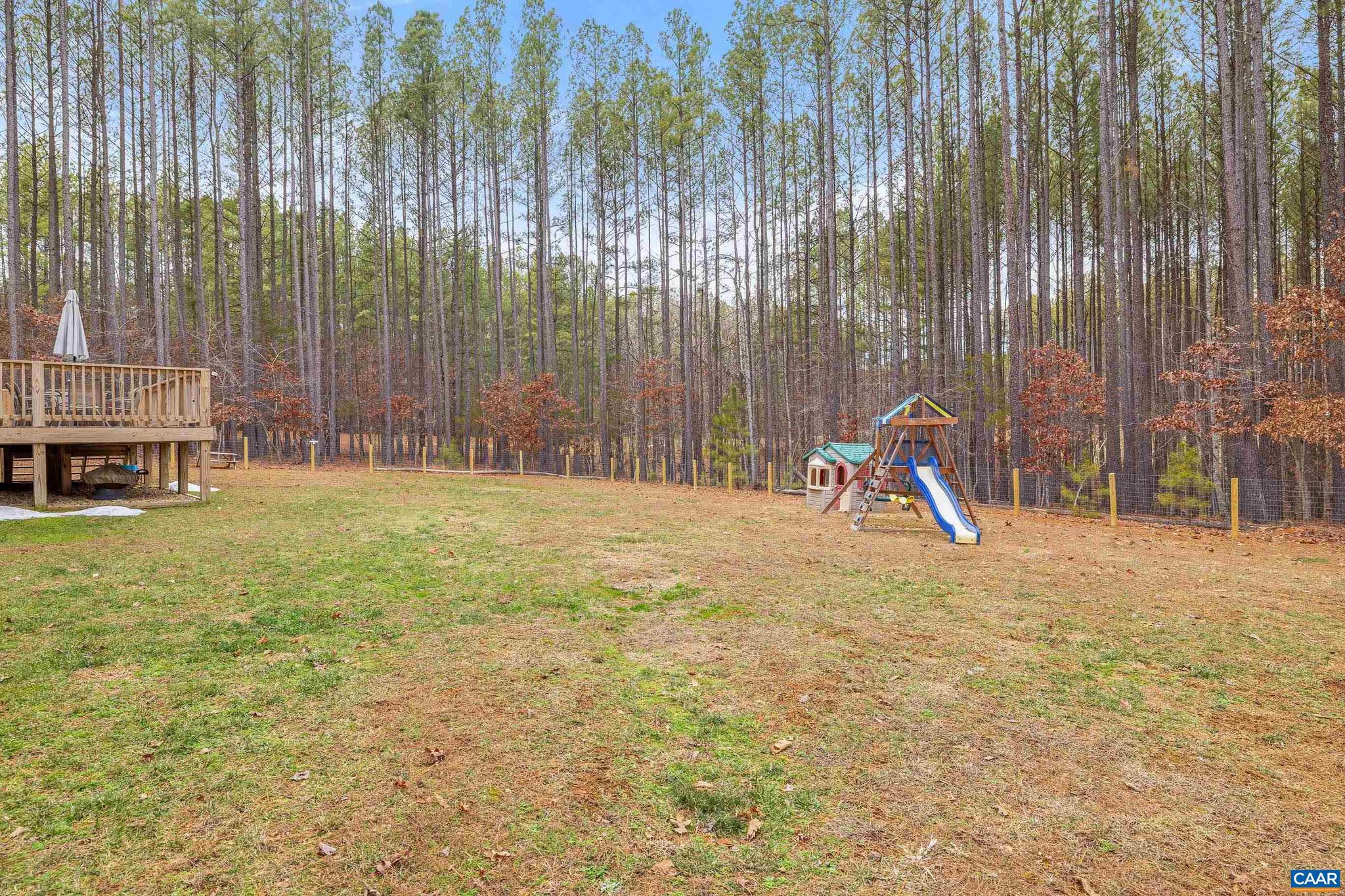 FOX HOLLOW - Residential