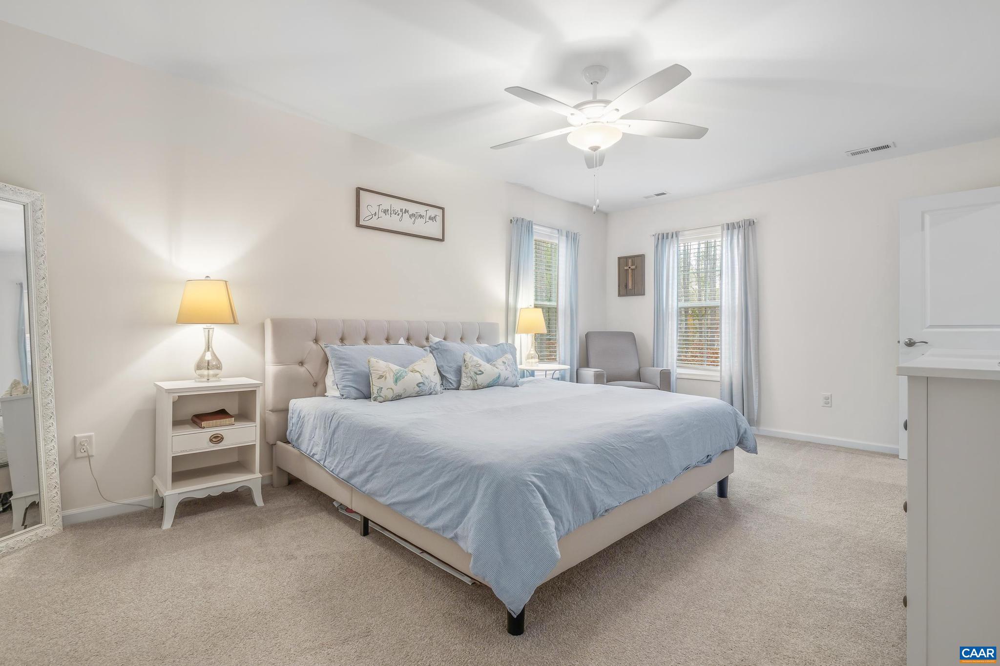 FOX HOLLOW - Residential