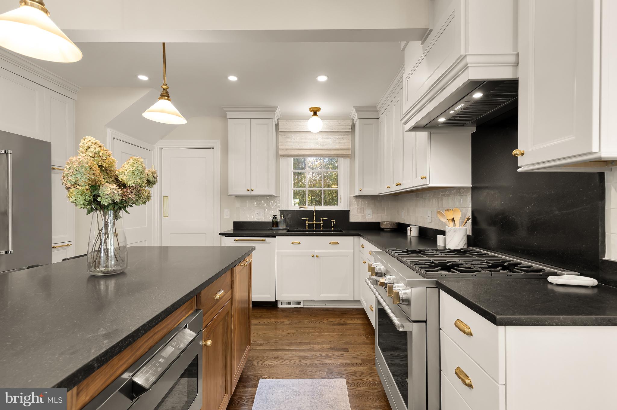 WESTGATE - Residential