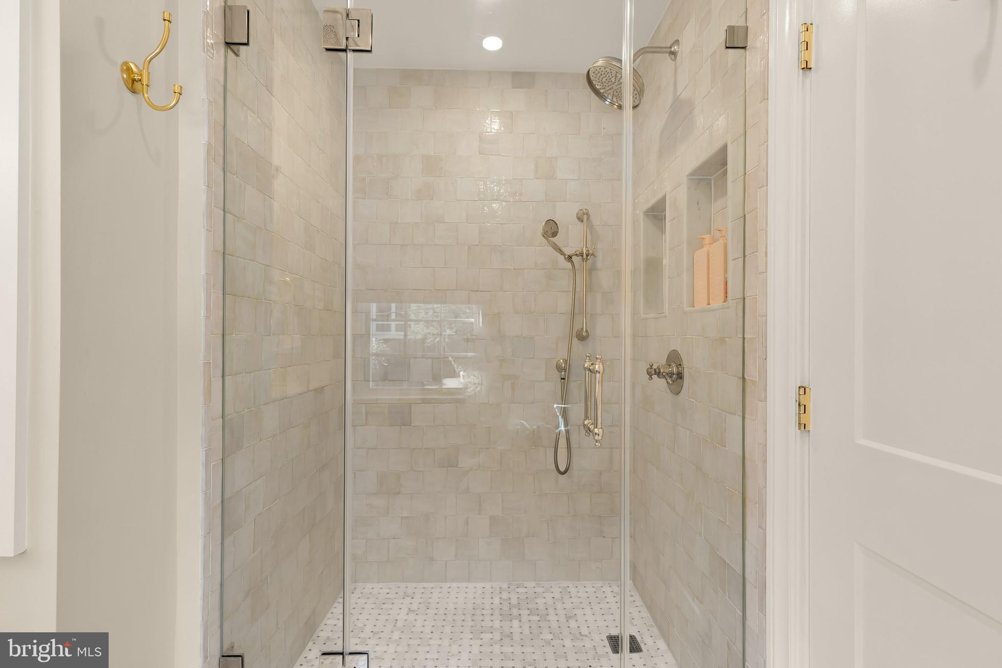 WESTGATE - Residential