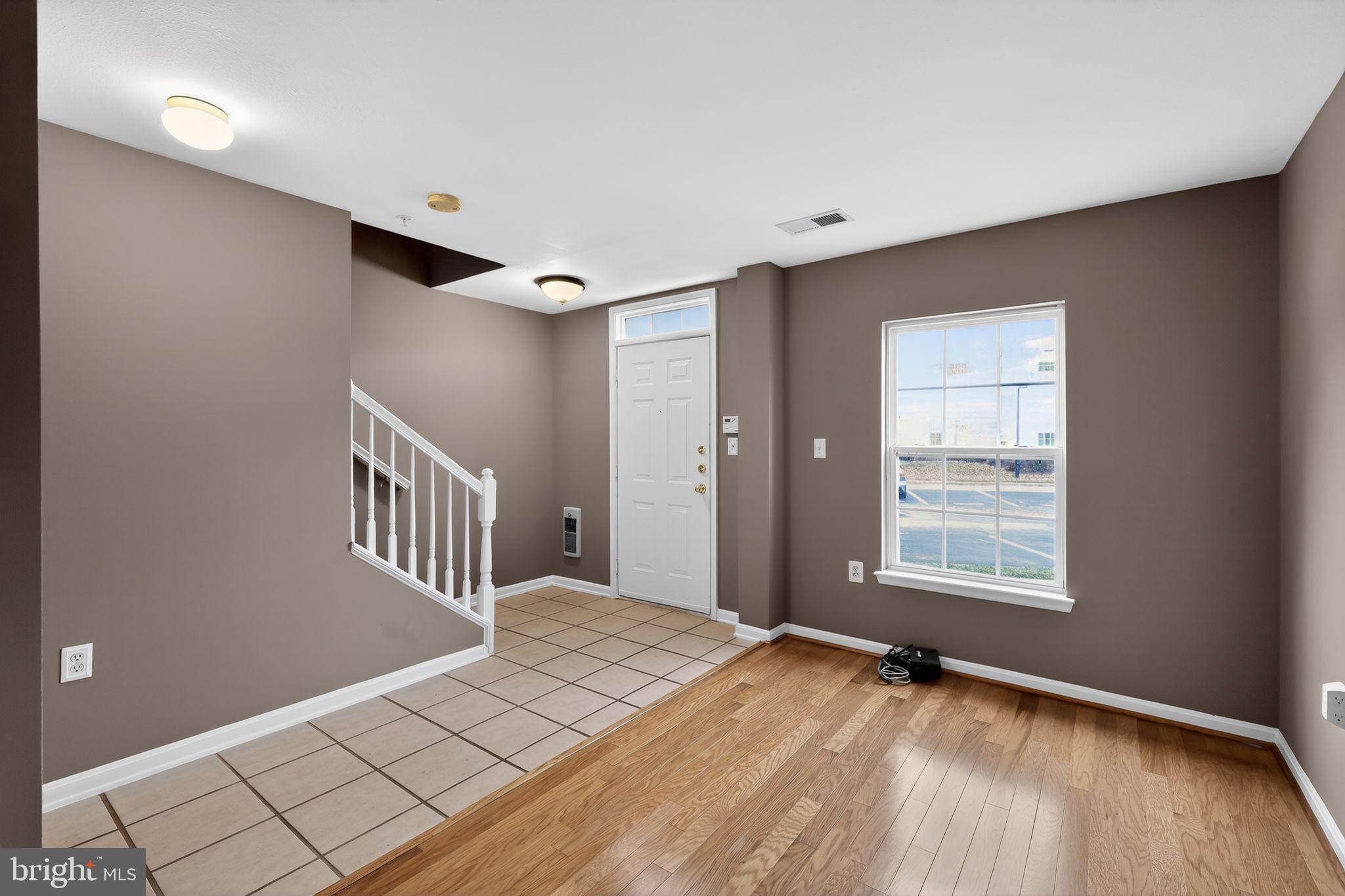 PARKSIDE AT ASHBURN - Residential