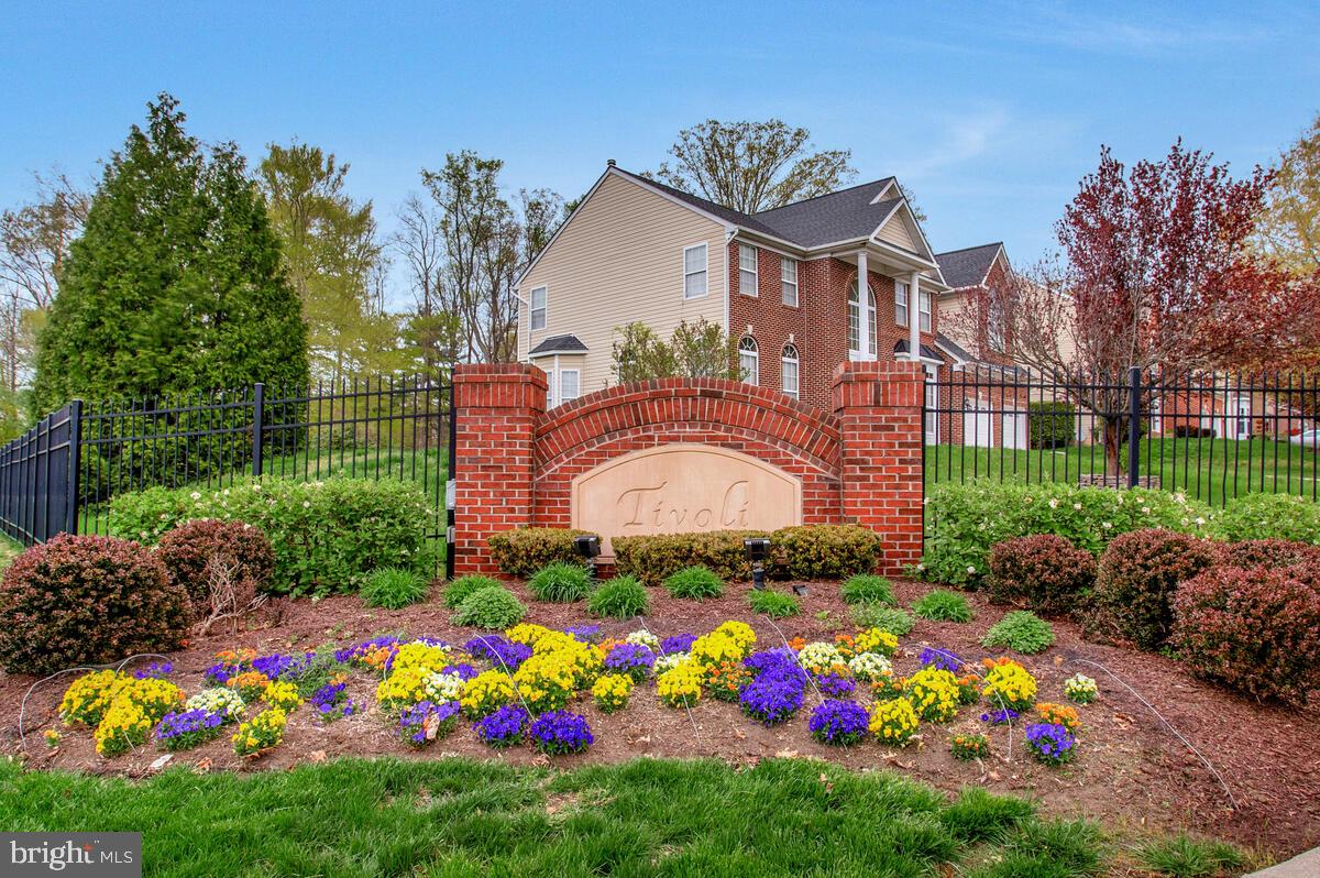 MOZEN ESTATES> - Residential