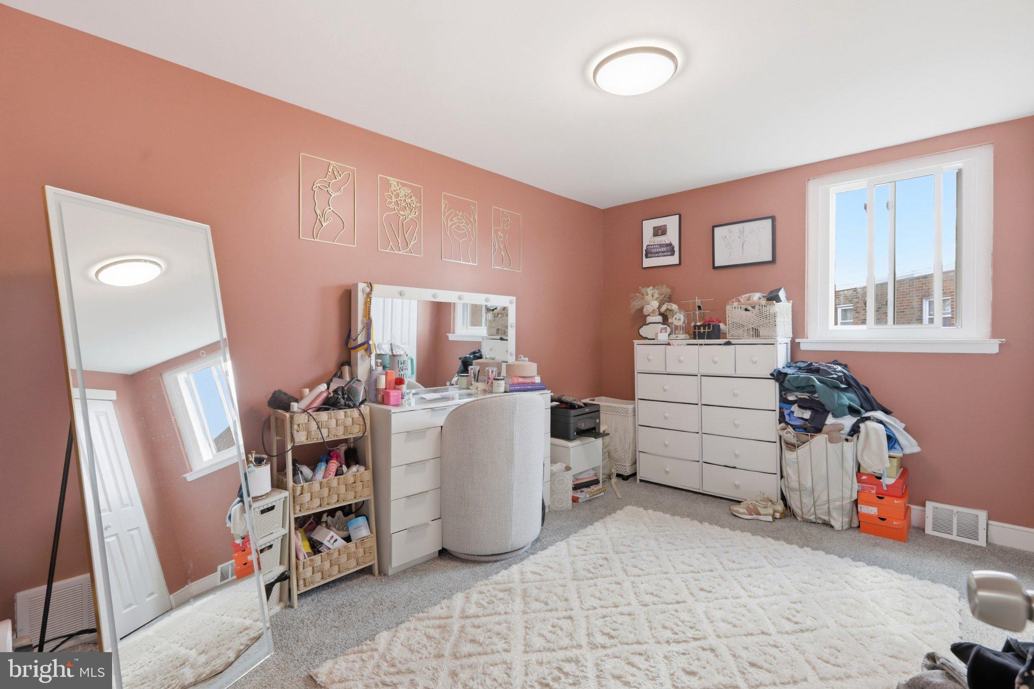 BUSTLETON - Residential