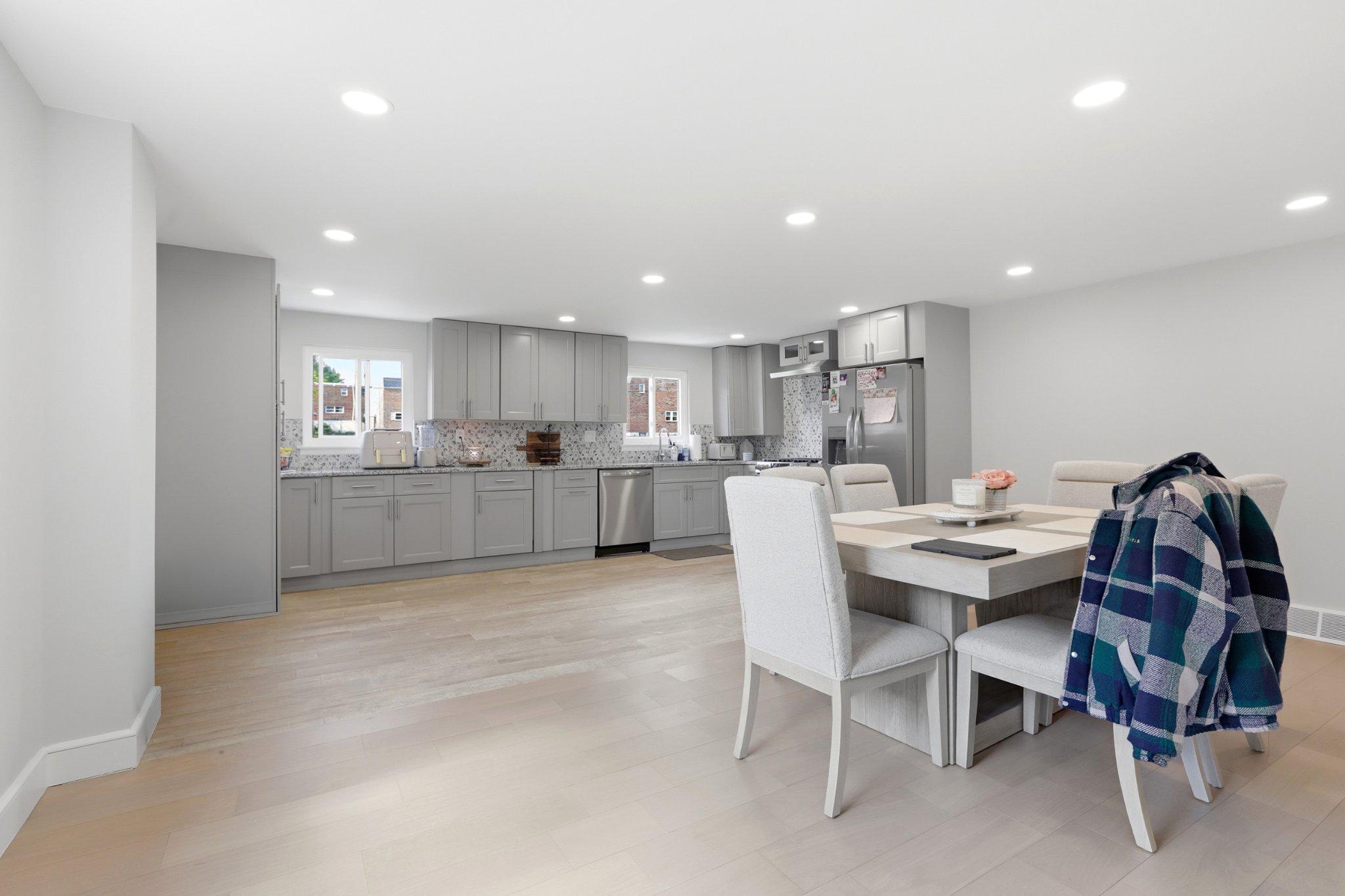 BUSTLETON - Residential