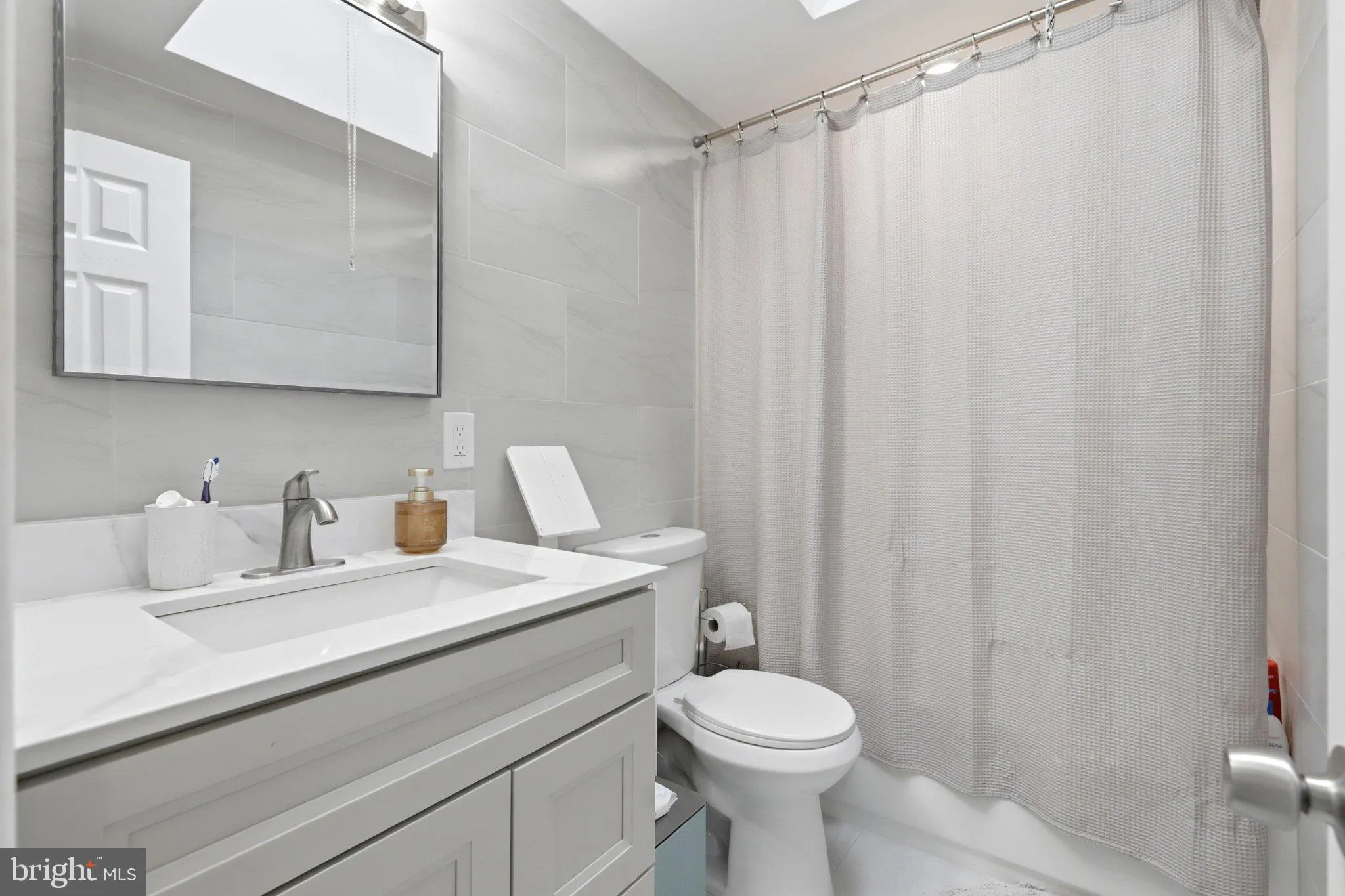 Additional image 57 of 819 Bergen Street, Philadelphia, PA 19111