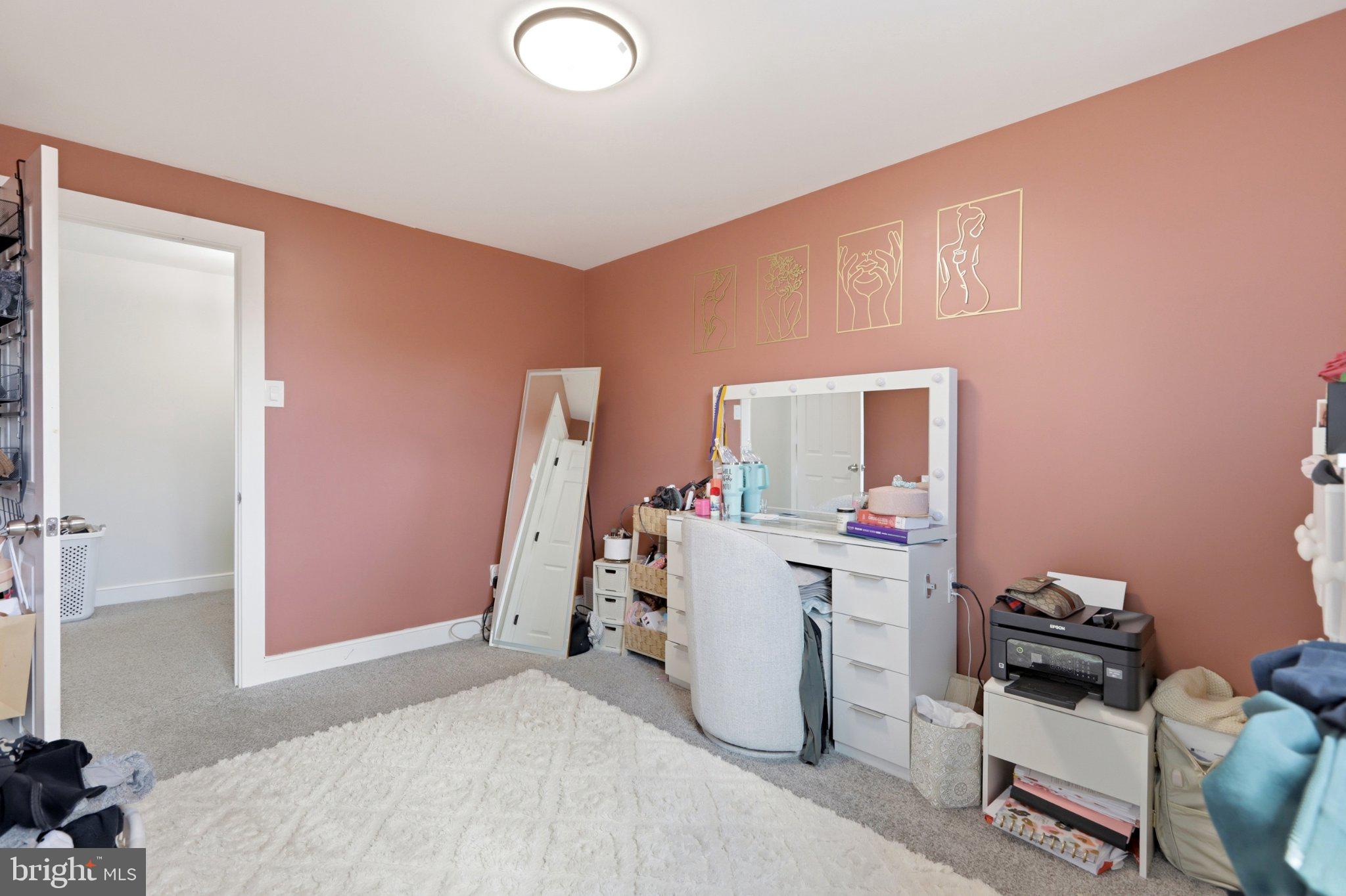 BUSTLETON - Residential